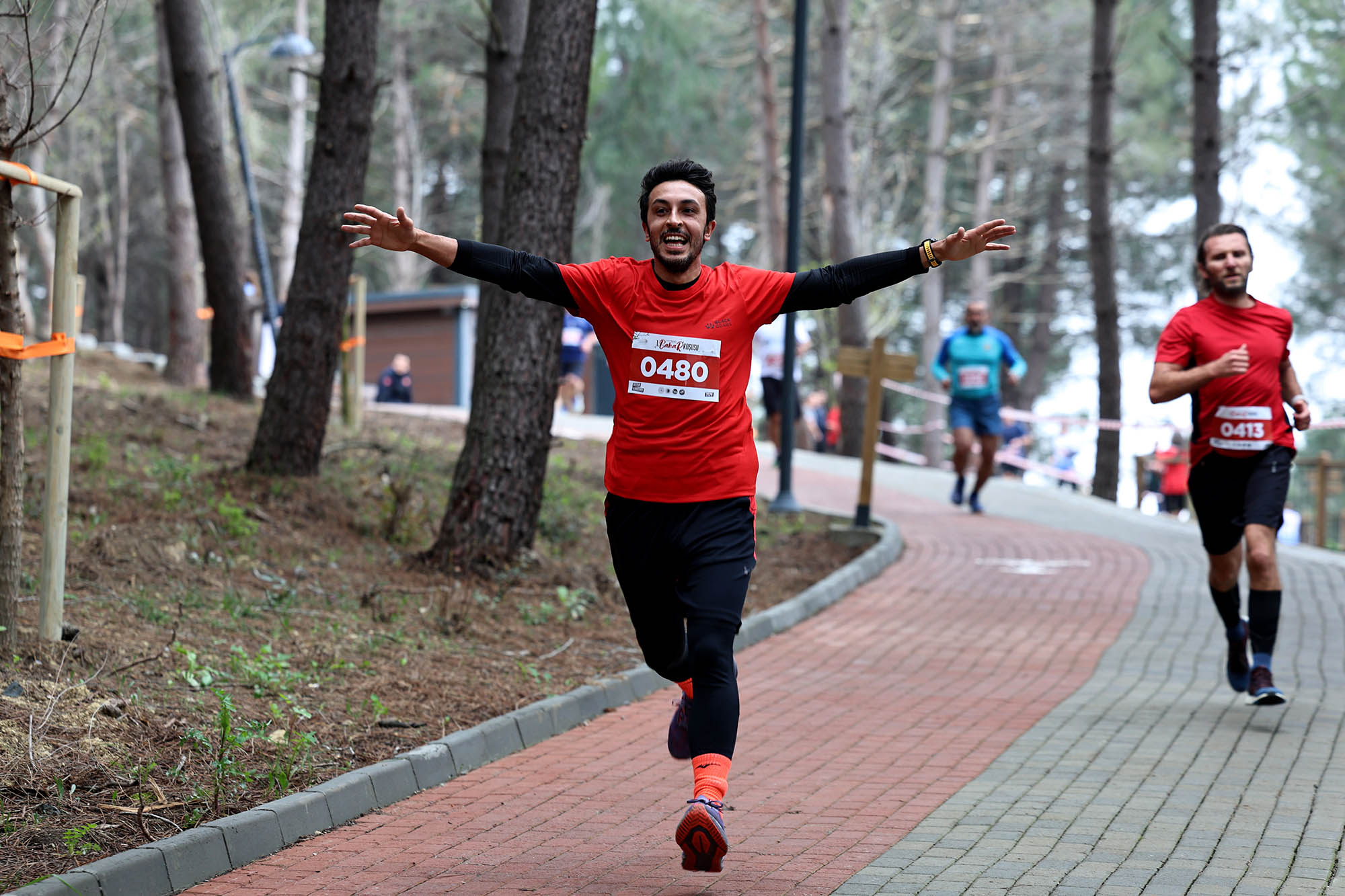 Sapanca’da Bahar Koşusu heyecanı: 700 sporcu Huzur Koridoru’nda buluştu