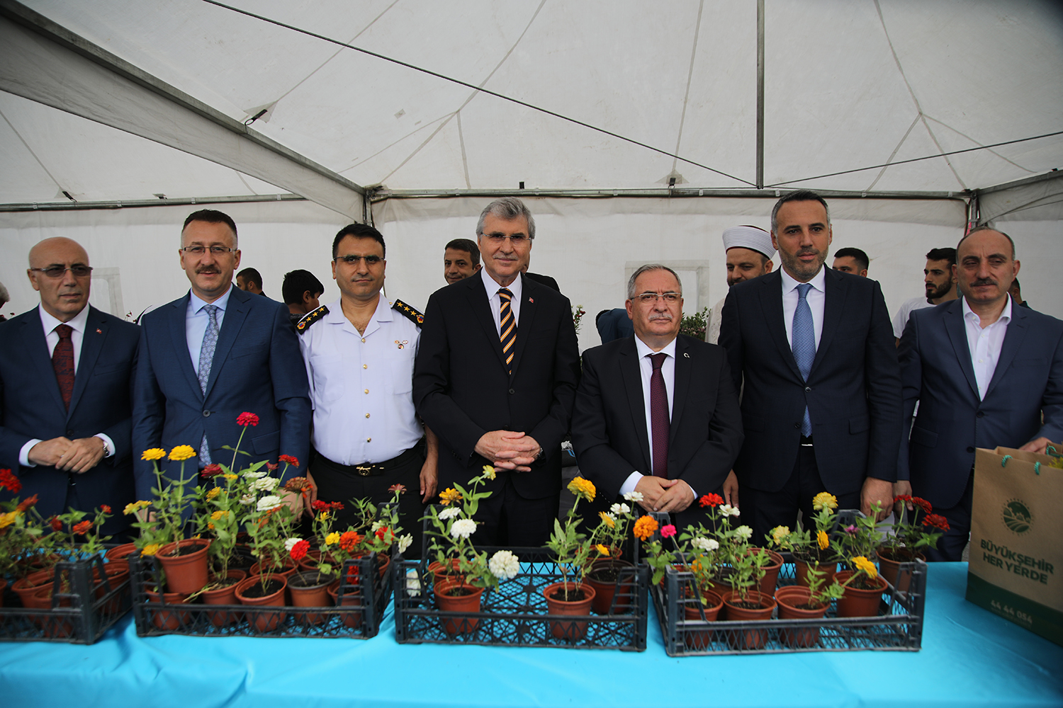 Binlerce Sakaryalı Demokrasi Meydanında bayramlaştı