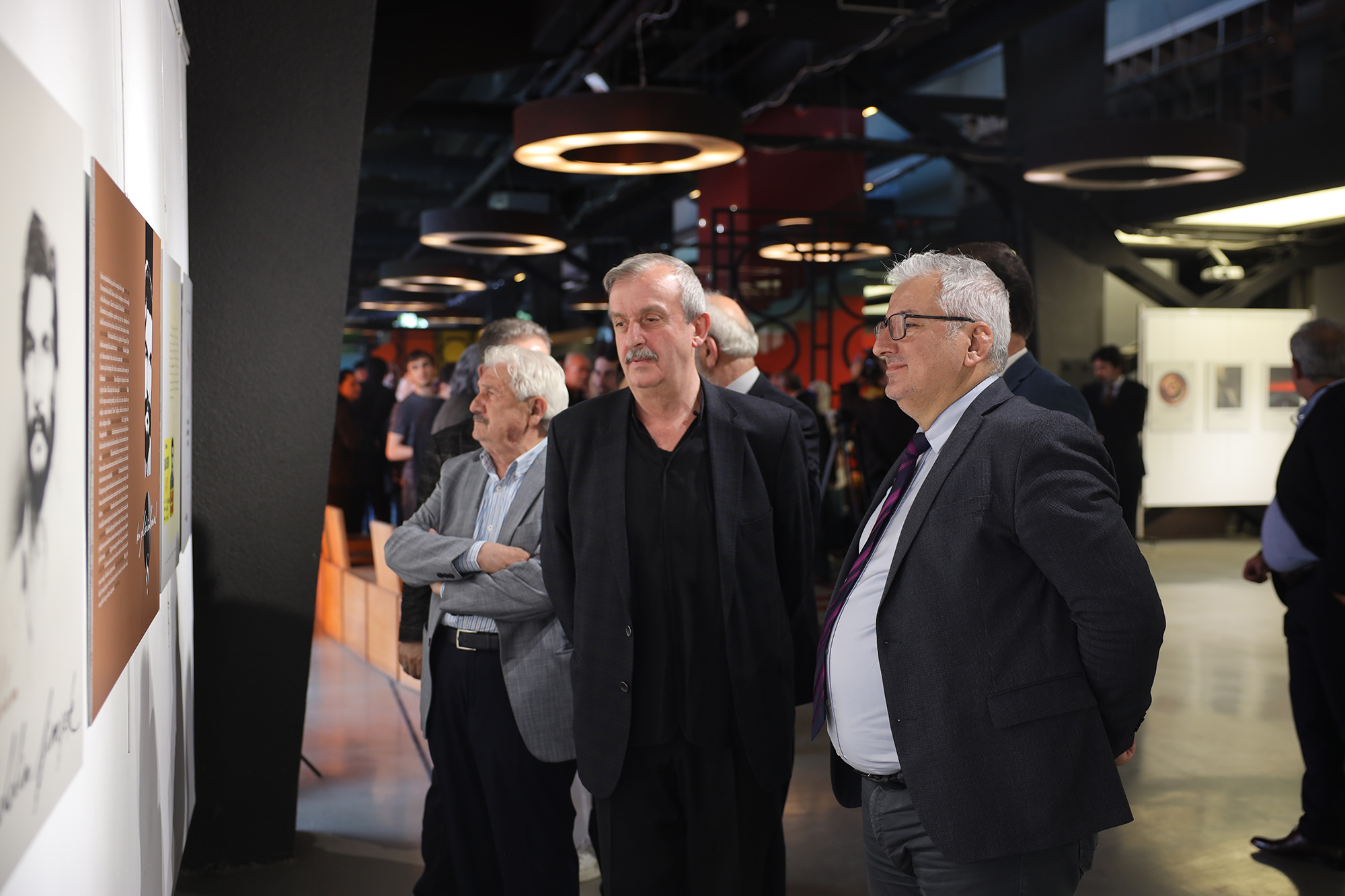 OSM’de vefa gecesi: Özdeyiş Yazarı Selahattin Şimşek eserleriyle anıldı