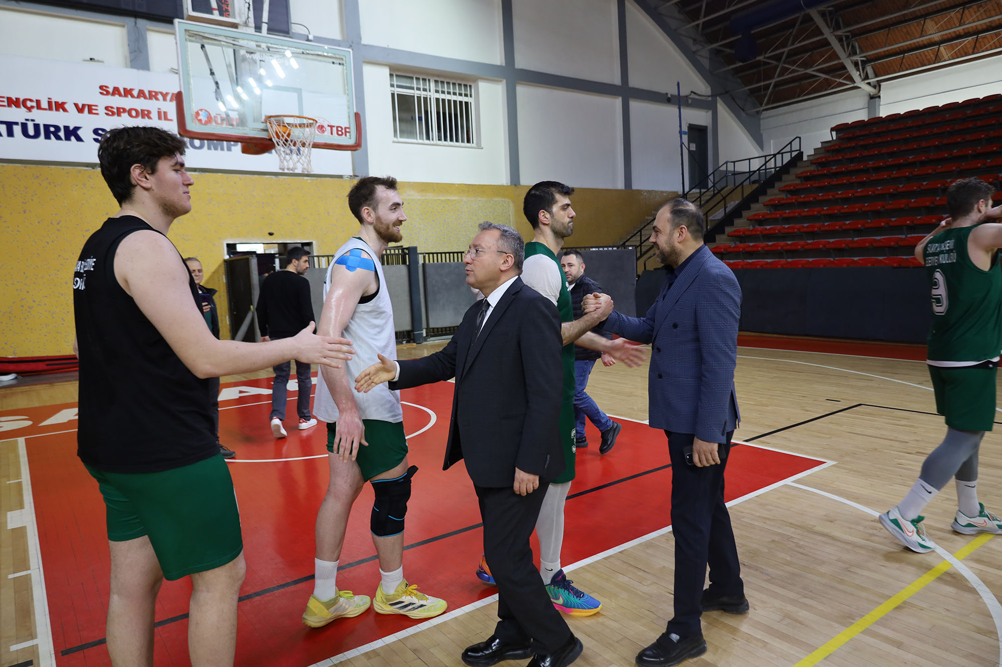 Büyükşehir Basket kritik virajda Akhisar’a gidiyor: “İnanıyoruz ve galibiyet bizim olacak”