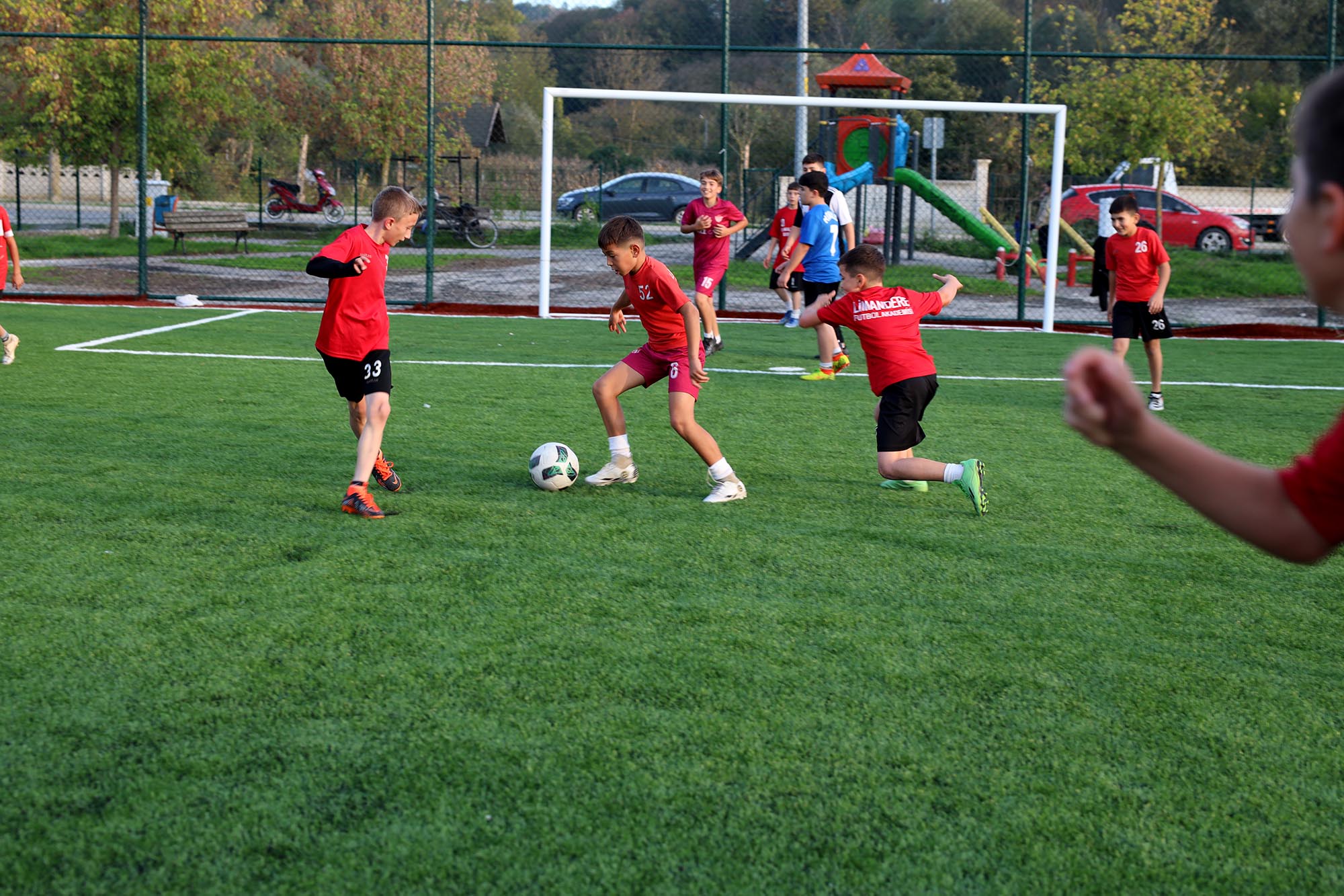 Karasu Limandere yeni spor tesisine kavuştu