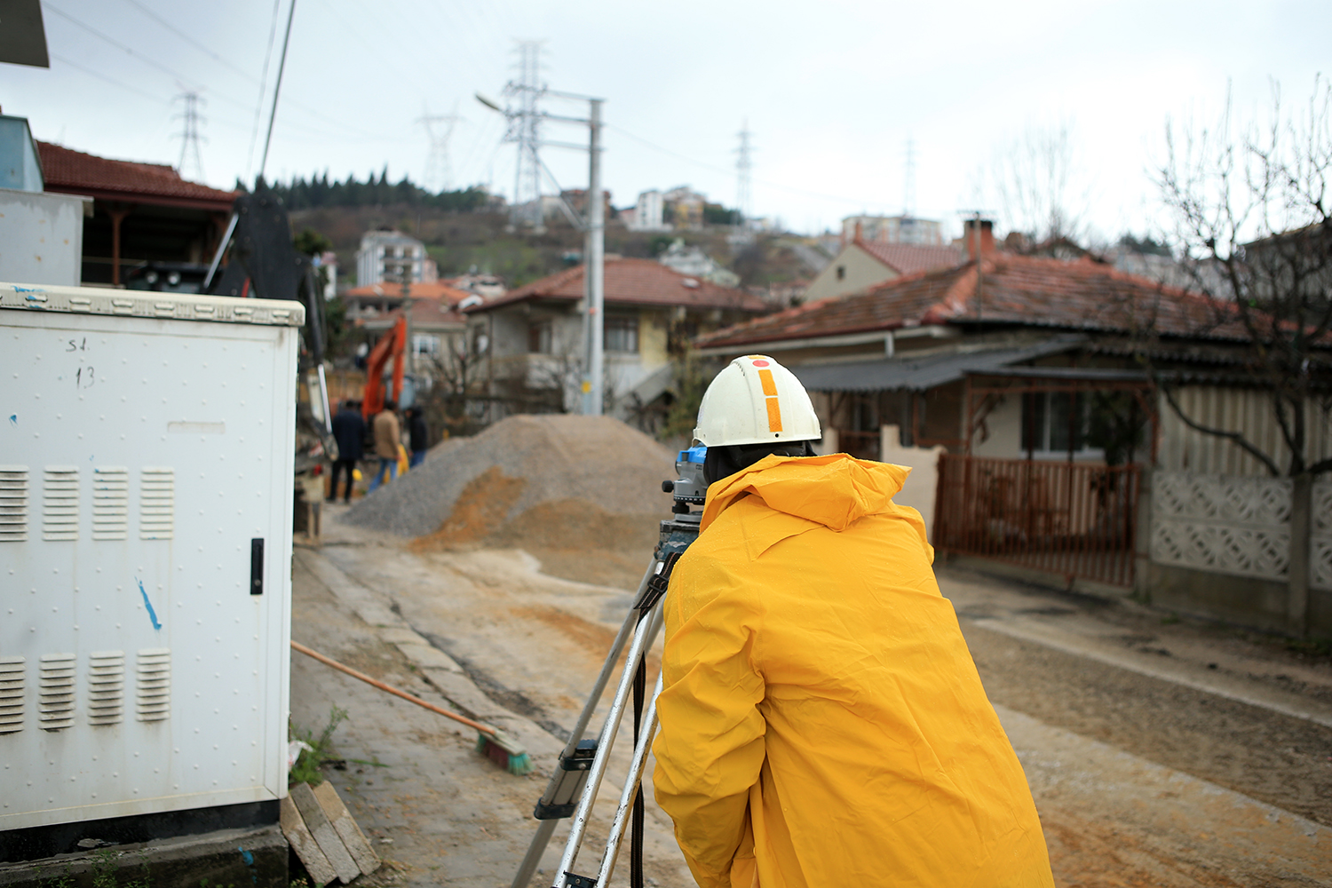 32 Evler’de dönüşüm altyapıyla başladı