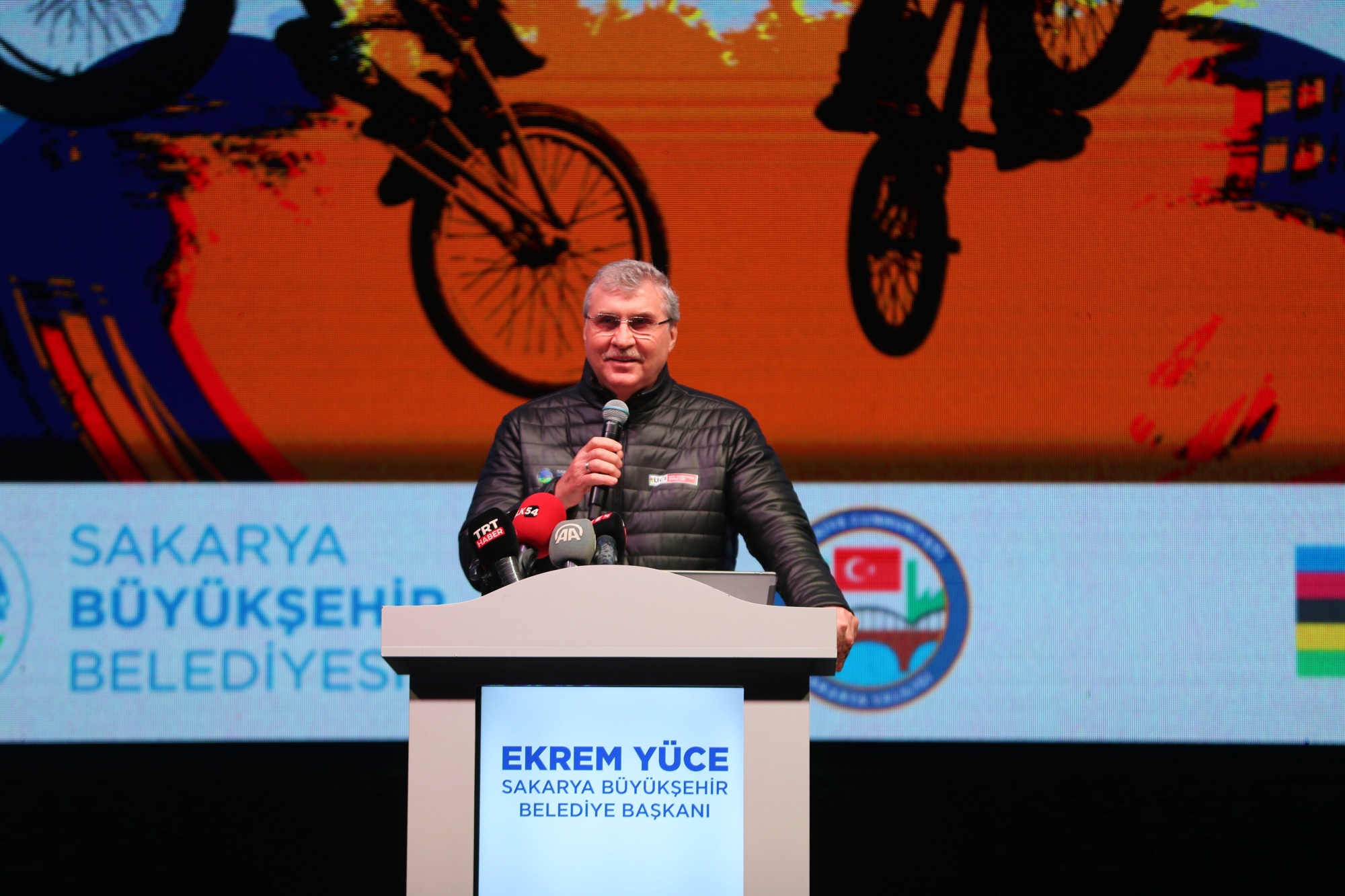 BMX coşkusu başladı: “Sakarya dünyada bisikletin merkezi olma yolunda”