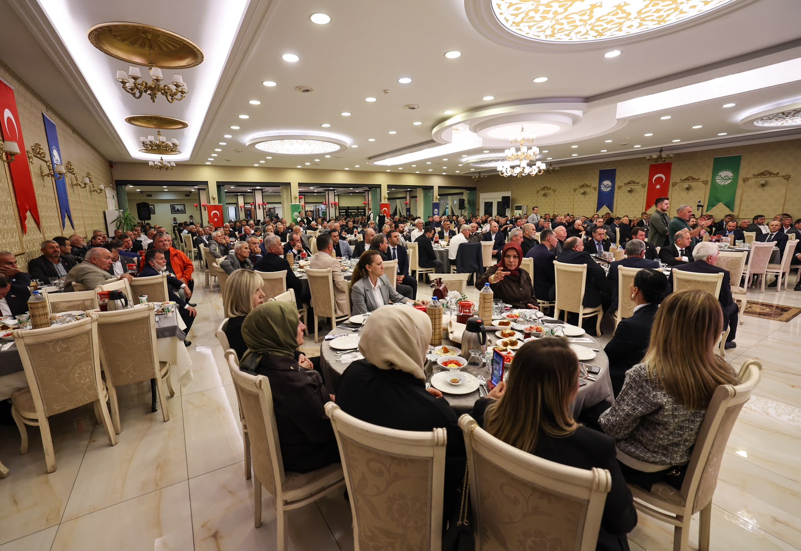 “Gayemiz günü kurtarmak değil Sakarya’nın geleceğine iz bırakmaktır”