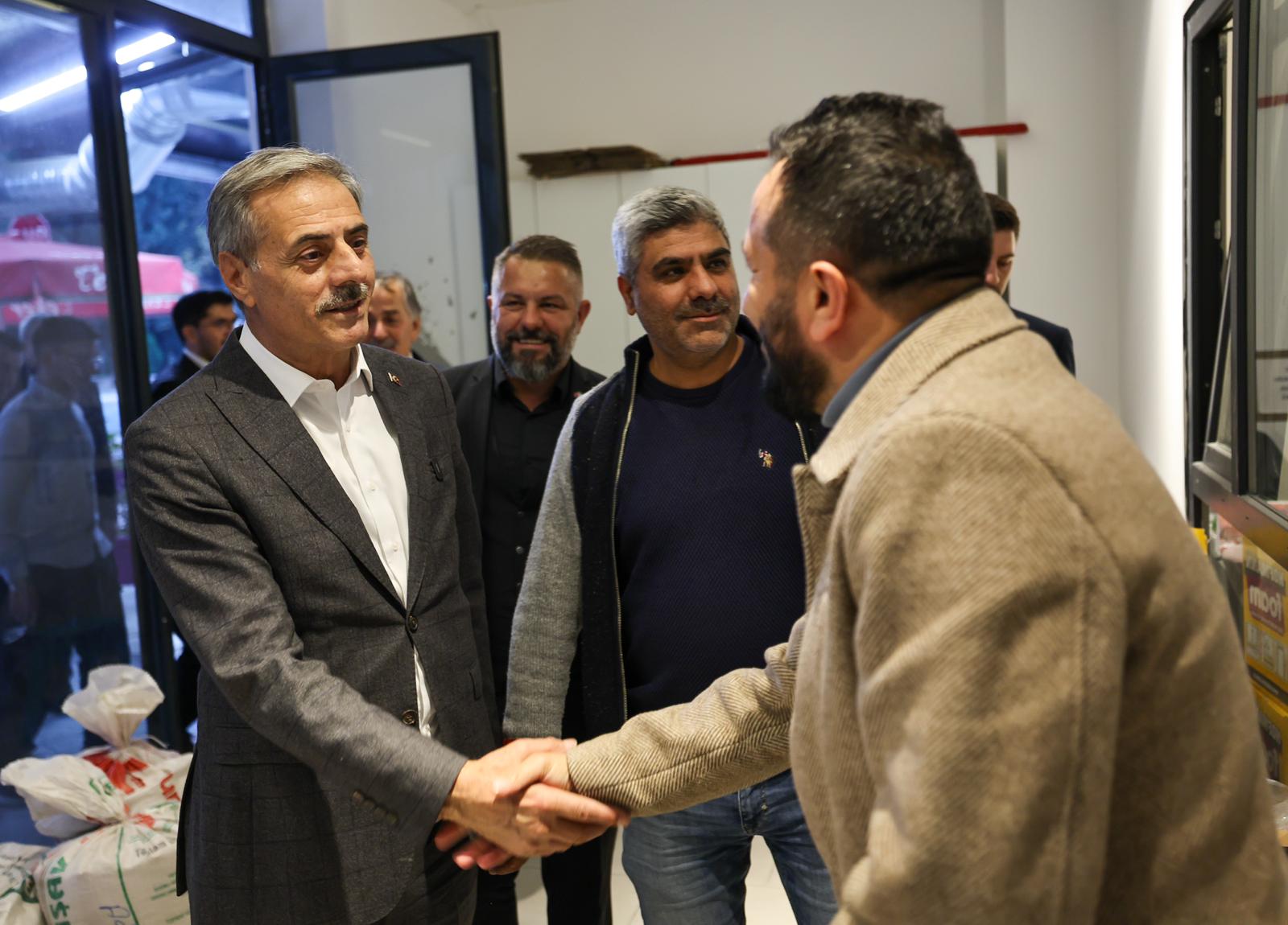 Yeni caddeler ve bağlantı yolları ile şehrimizin ulaşımına güç katıyoruz 