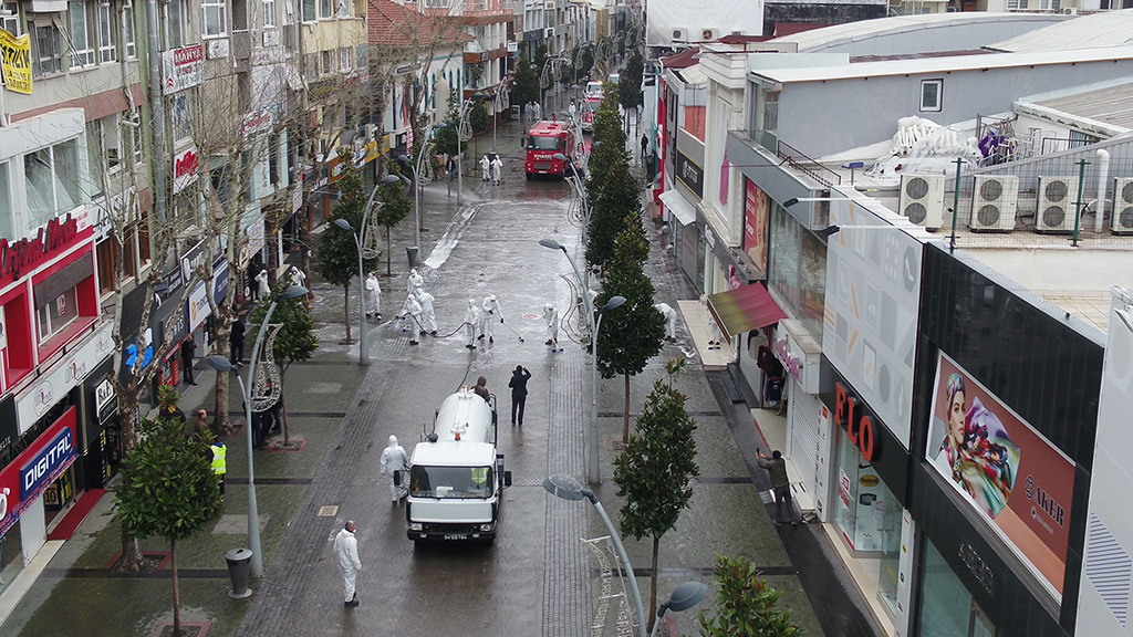 Şehir Merkezinde dezenfekte seferberliği