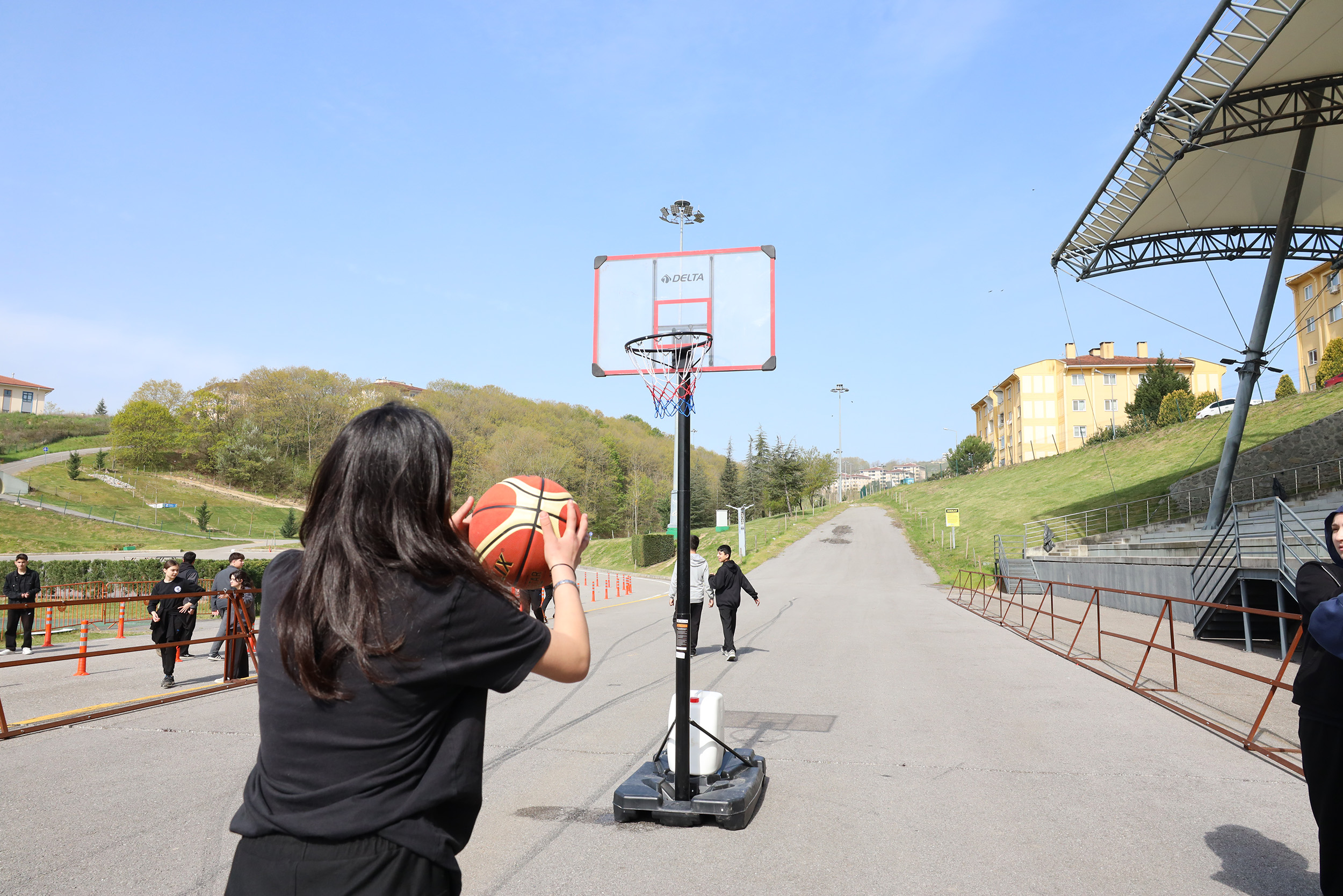 Bisiklet Vadisi’nde liselilere bilim ve sanat dolu etkinlik