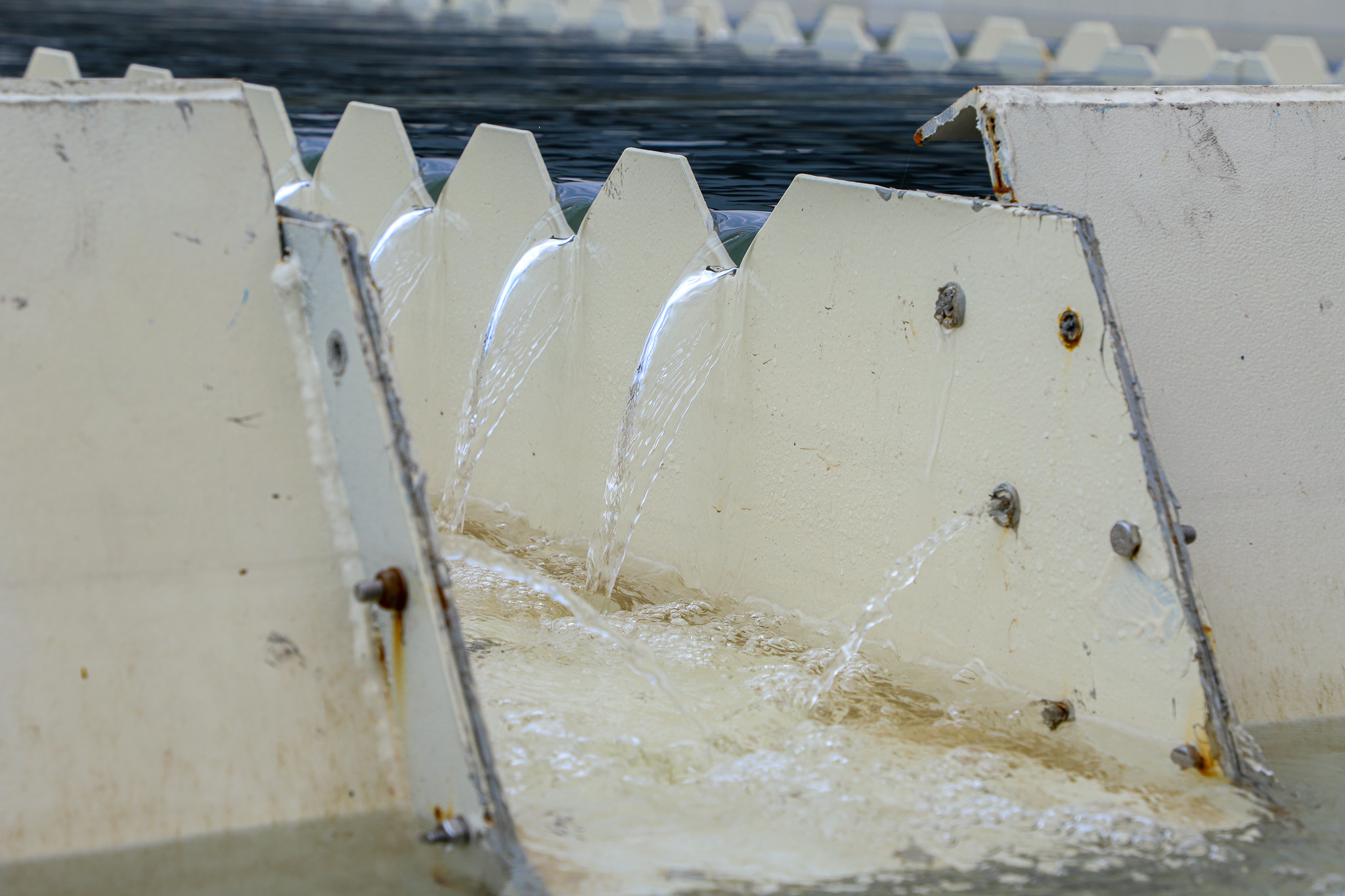 Karapürçek’te ön çökeltim sistemiyle arıtılan sular altyapı hatlarına ulaştı