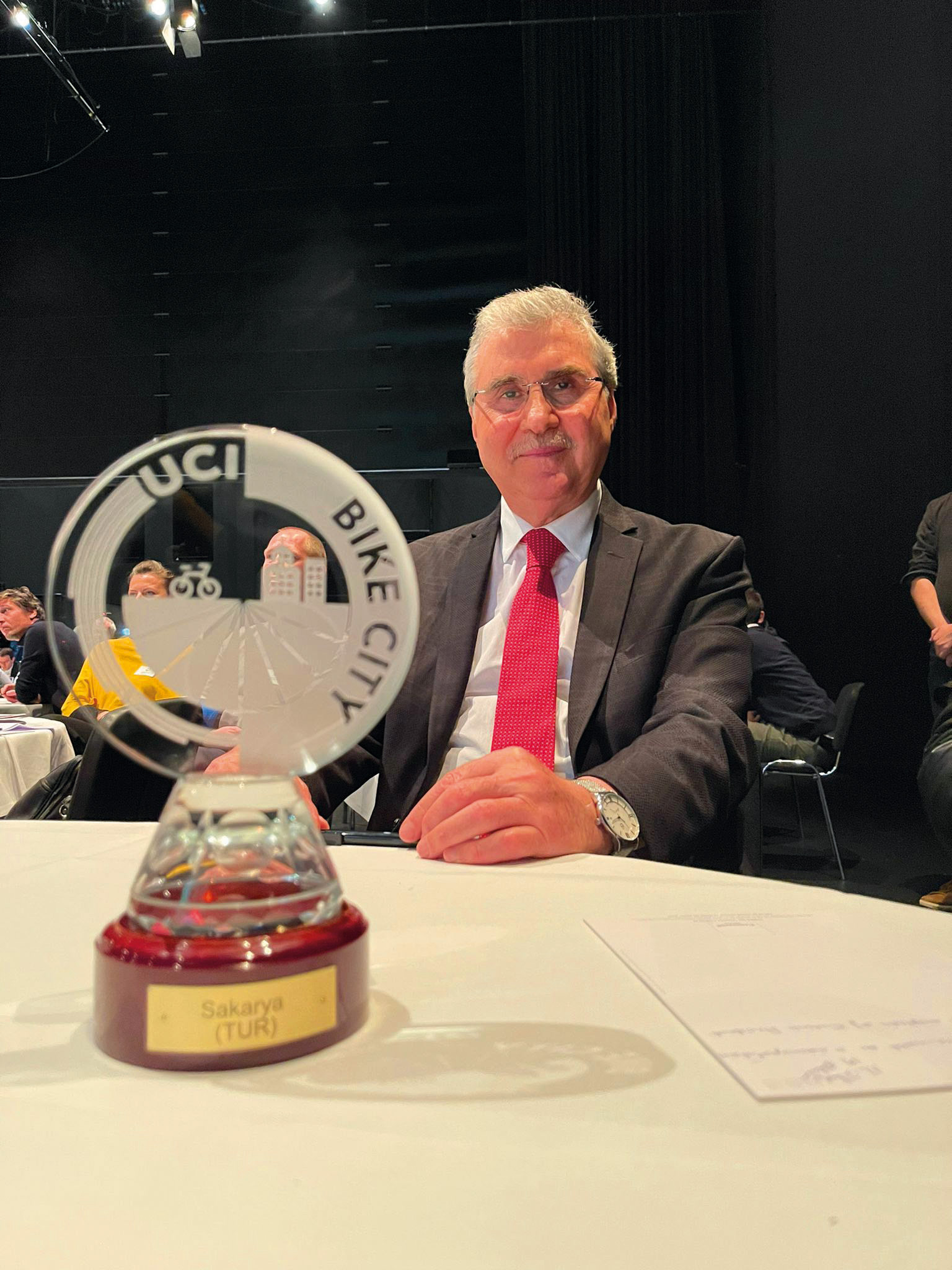 Büyükşehir her yerde bisikleti anlatıyor. Pedal çevir, mutlu ol