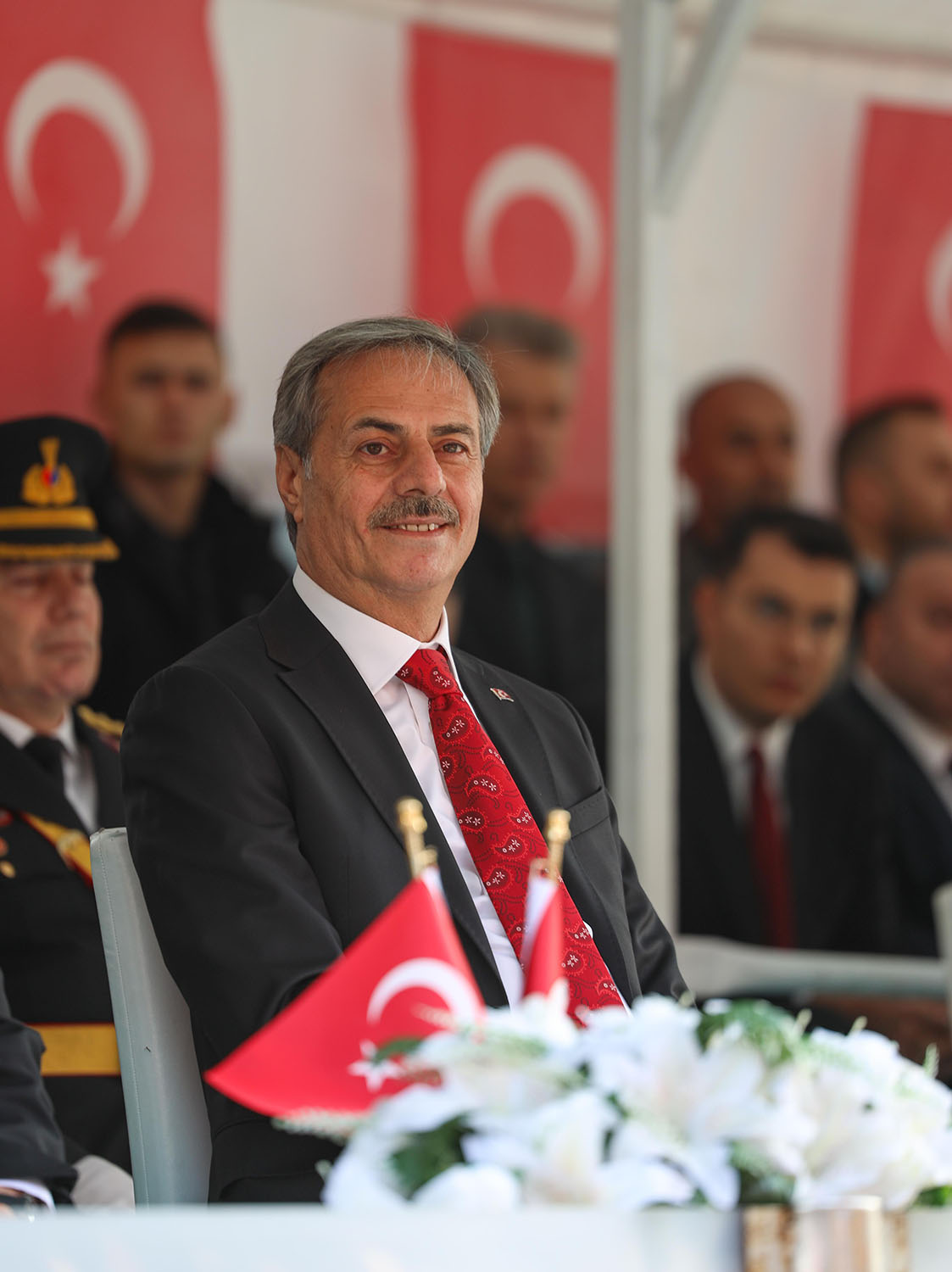 “Geçmişin fedakârlığıyla şekillenen bu miras, gençliğin inancıyla yaşayacak”