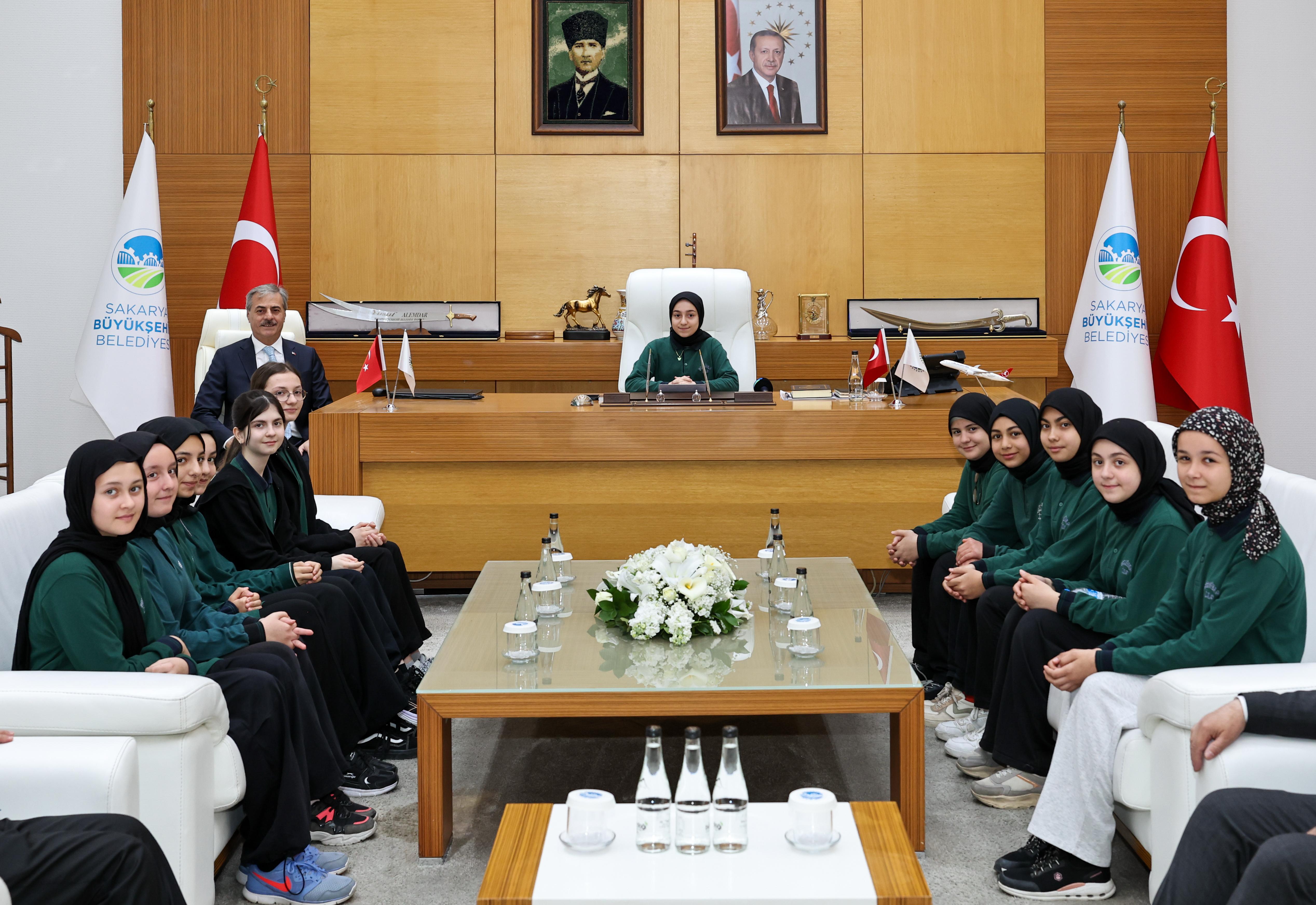 “Yarının geleceği bizim elimizde”