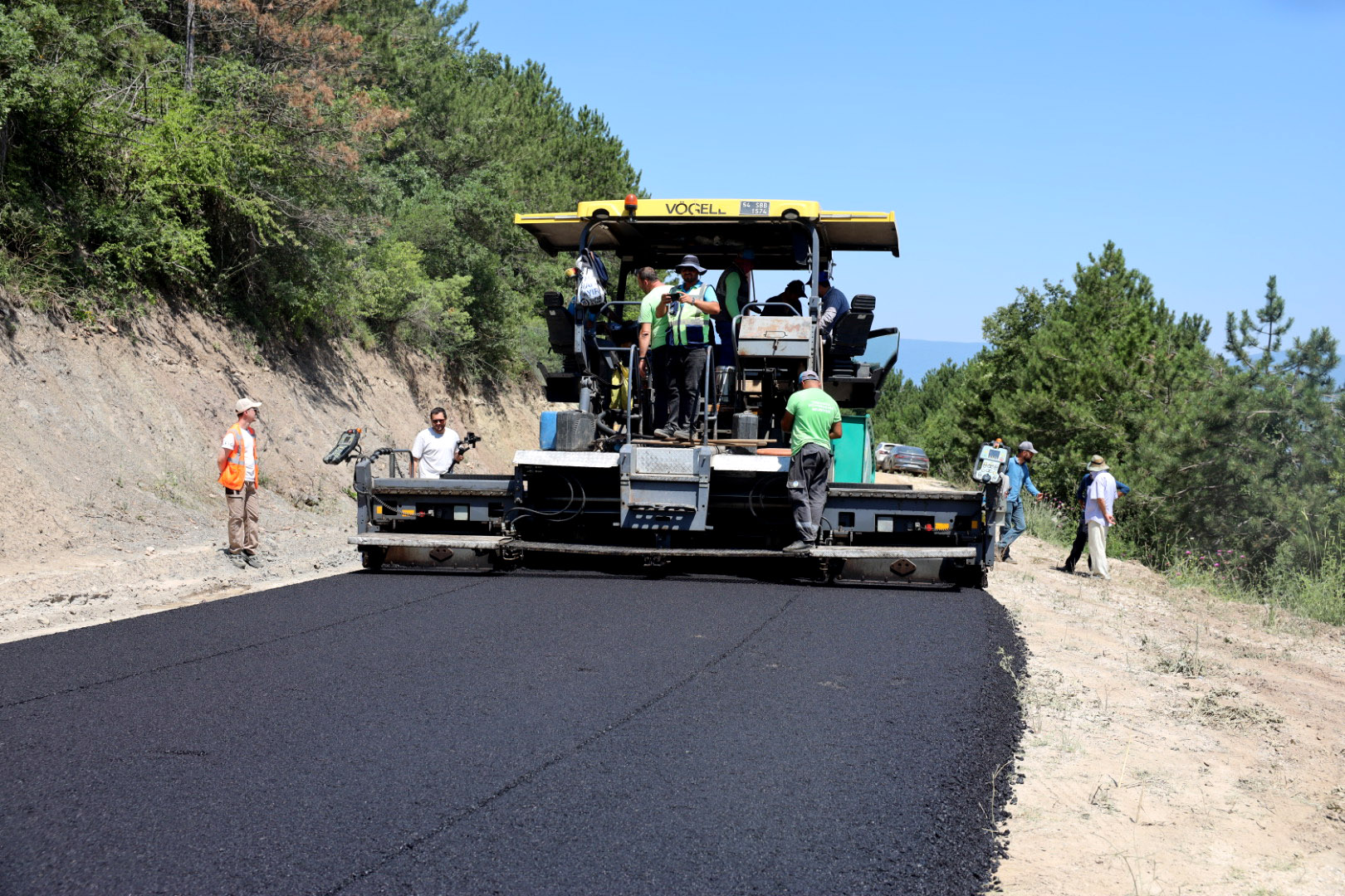 Geyve’deki 6 kilometrelik güzergâh Büyükşehirle sil baştan yenileniyor