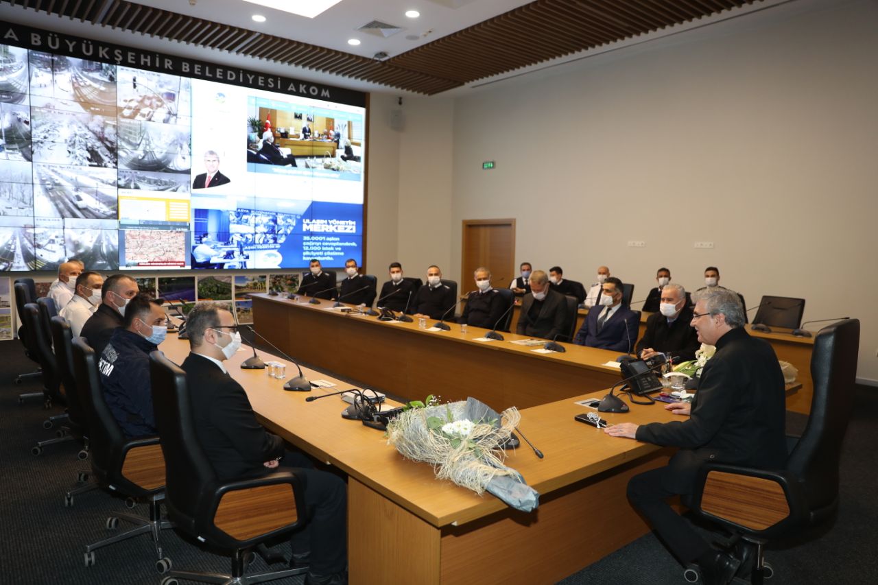 “Şehrin her bir ferdine karşı sorumluluğumuz var”