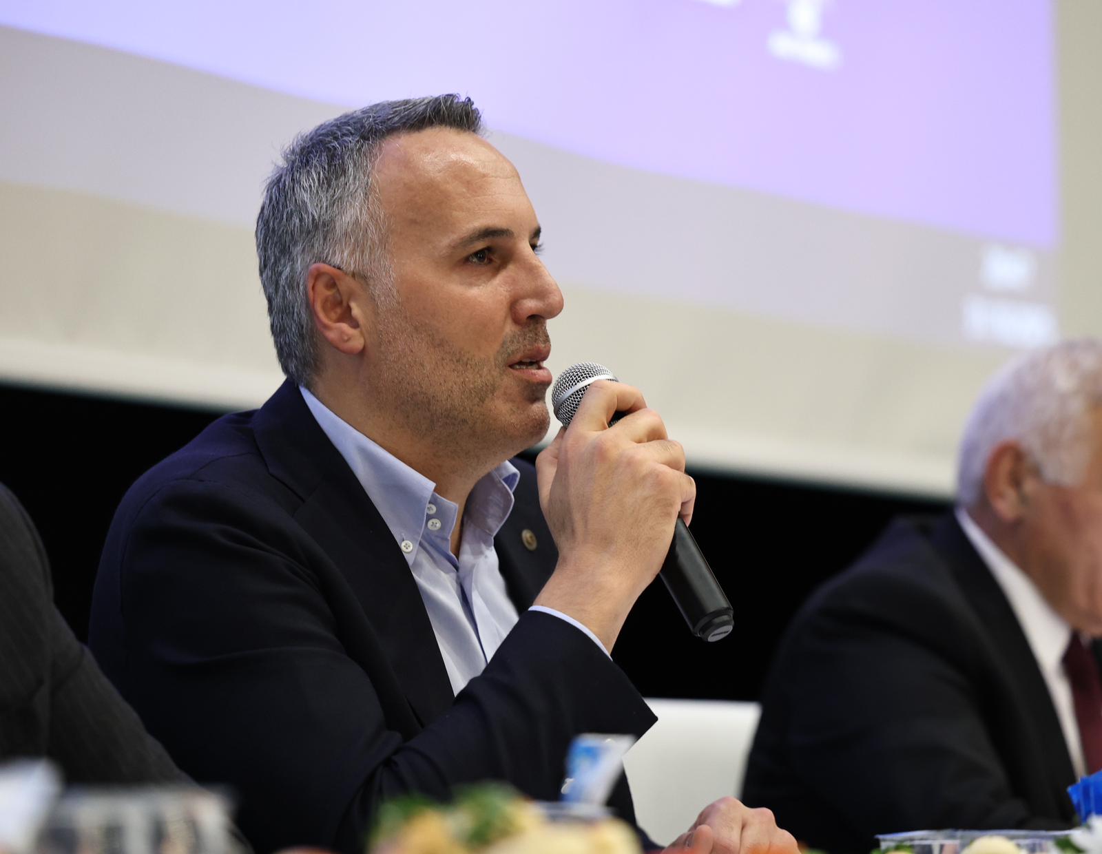 “Her anımızı şehrimizin geleceği ve insanımıza hizmet gündemiyle yaşıyoruz”