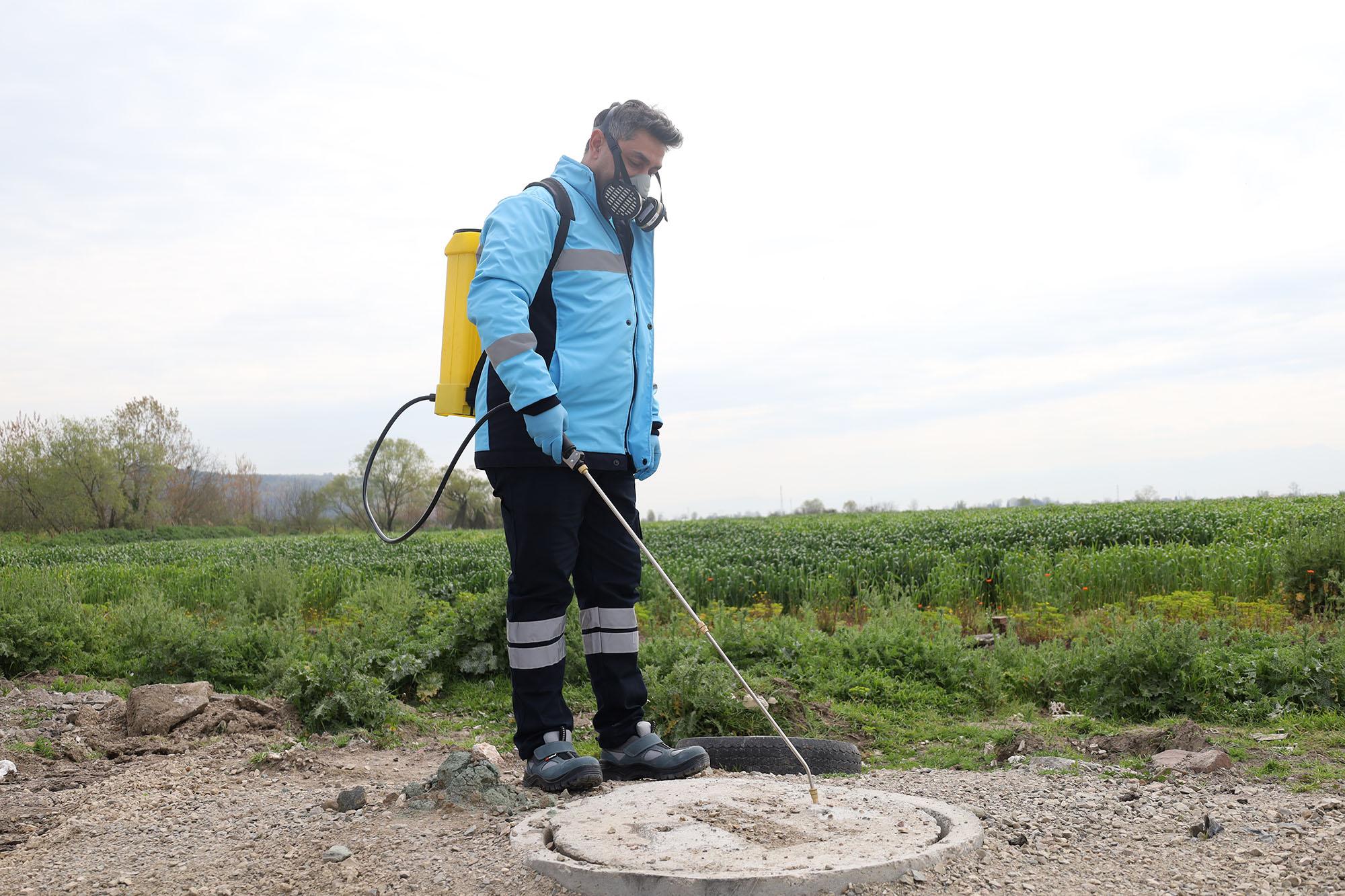 Ekip sahaya indi, şehrin her ‘karışında’ mücadele başladı