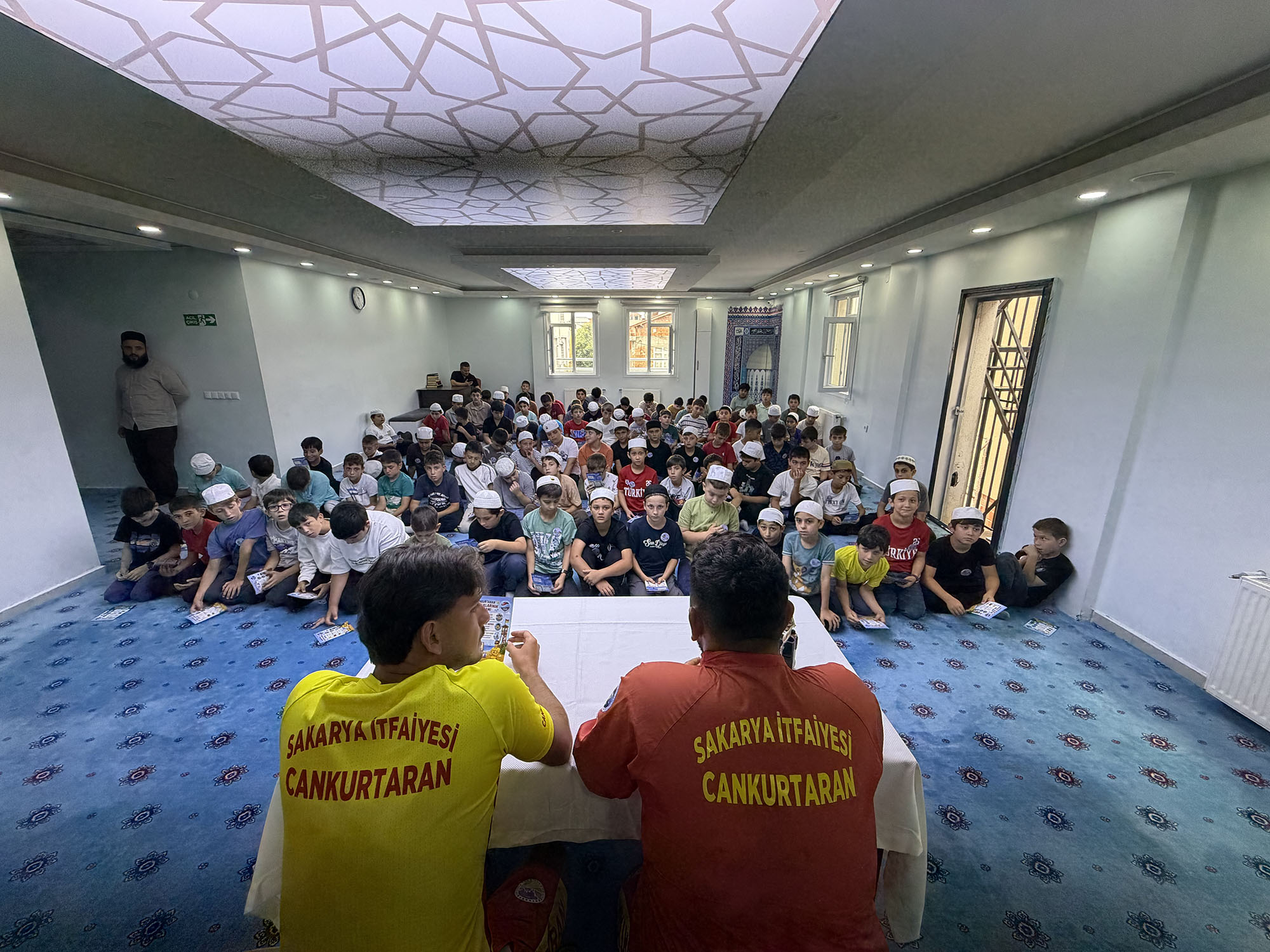 Büyükşehir cankurtaranlarından çocuklara hayat kurtaran eğitim