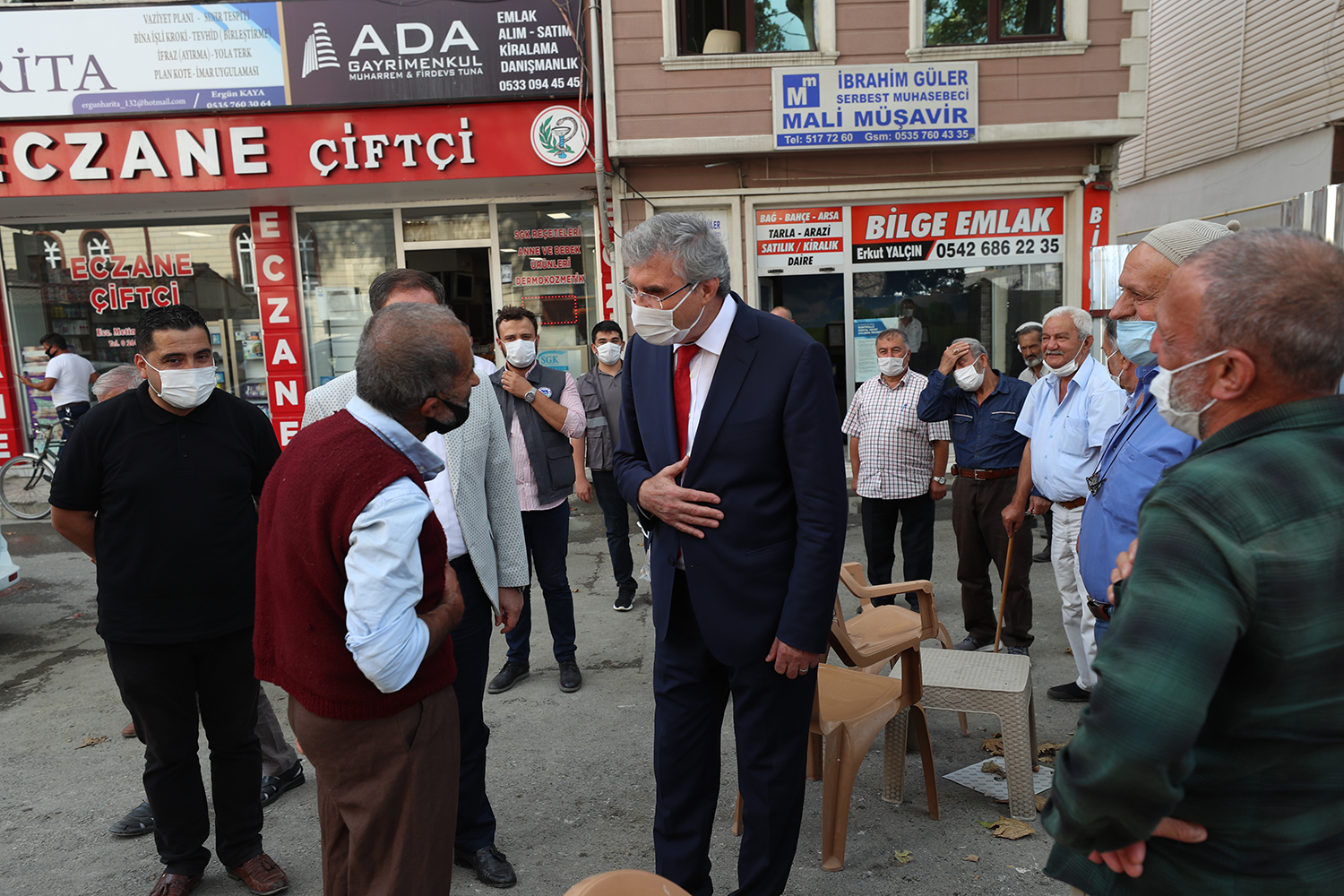 “Geyve Meydan projesinde çalışmalar başladı”