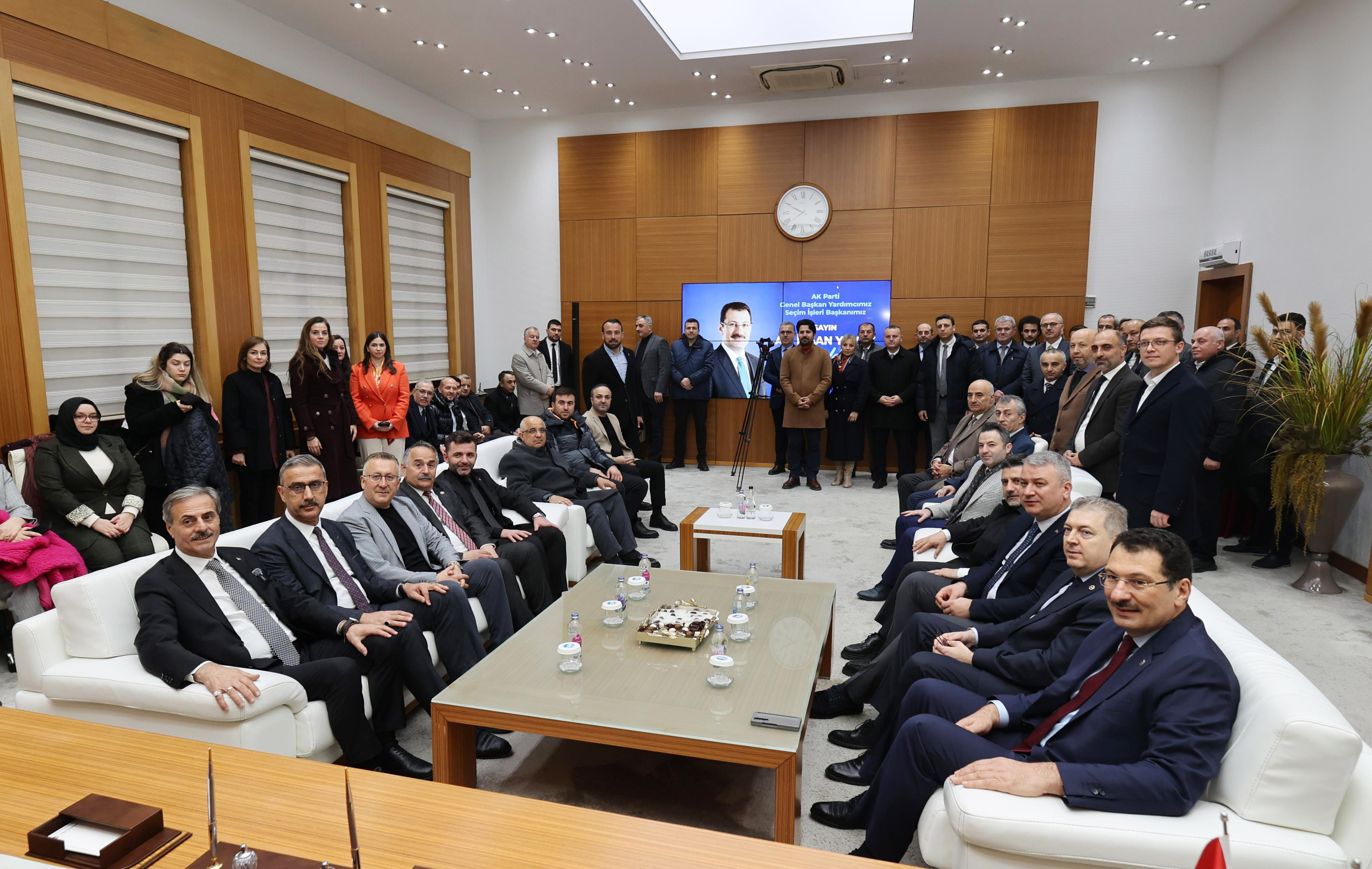 “Şehrimiz için hep birlikte durmak yok, yola devam”
