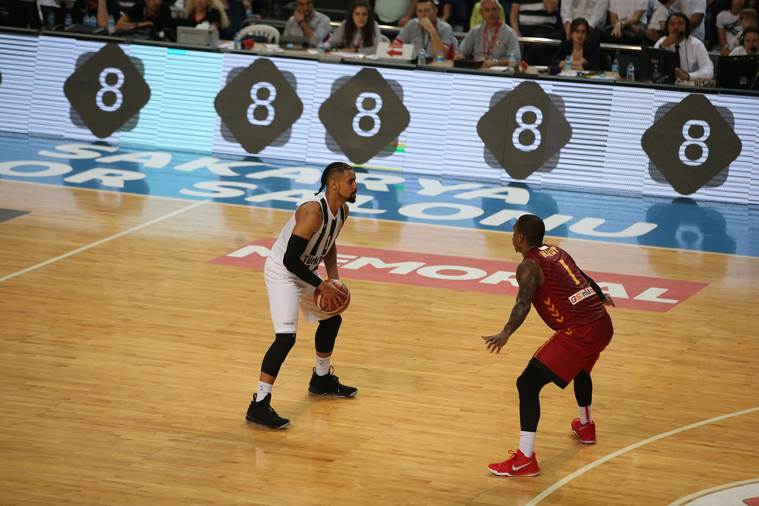 Büyükşehir Basket Play-Off’ta