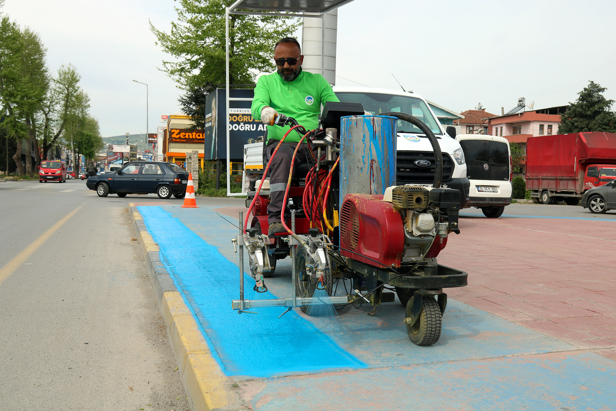 Büyükşehir 3 farklı noktada işlemleri tamamladı 