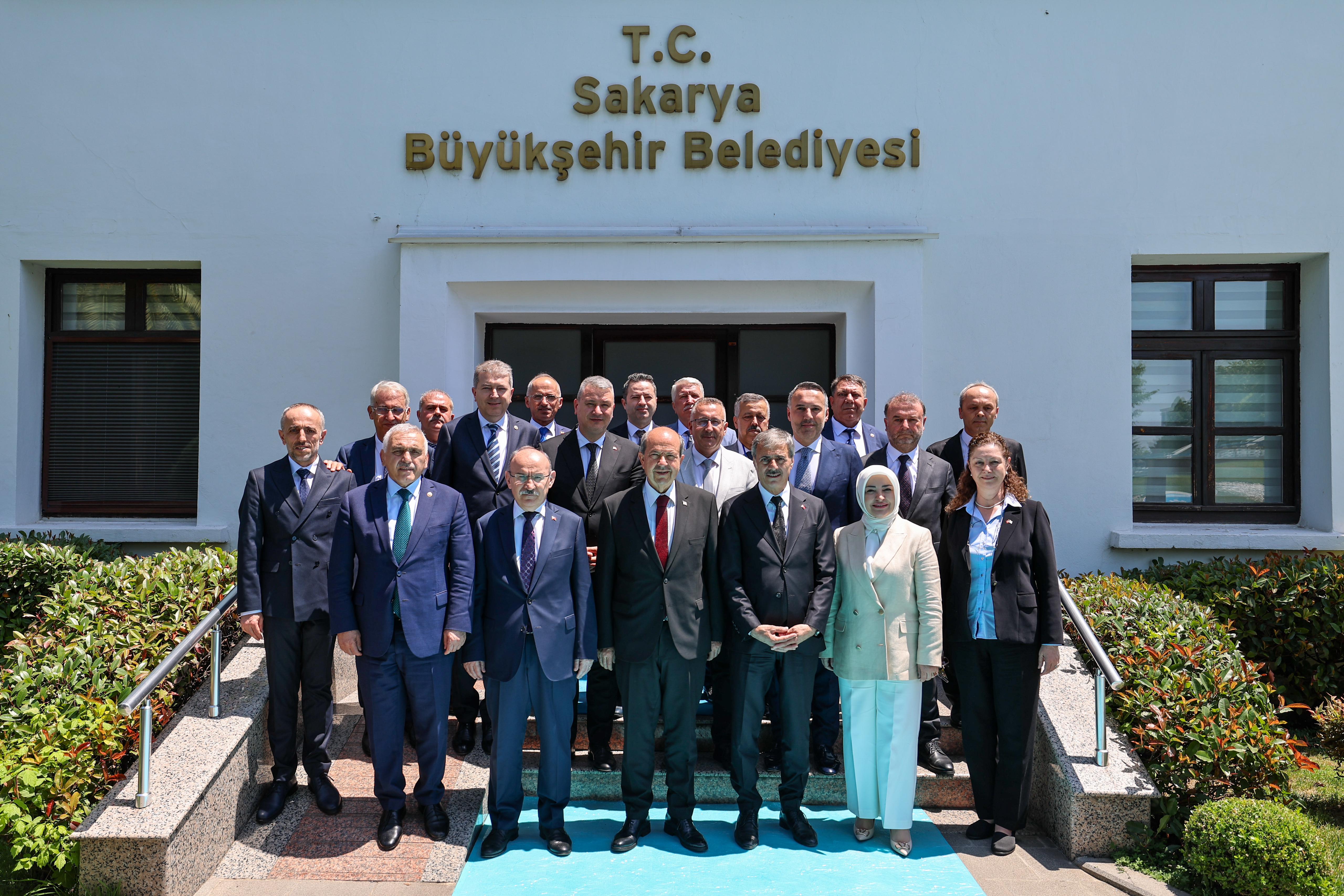 “Ülkemizin istikbali için Sakarya'nın başarısı çok önemli”