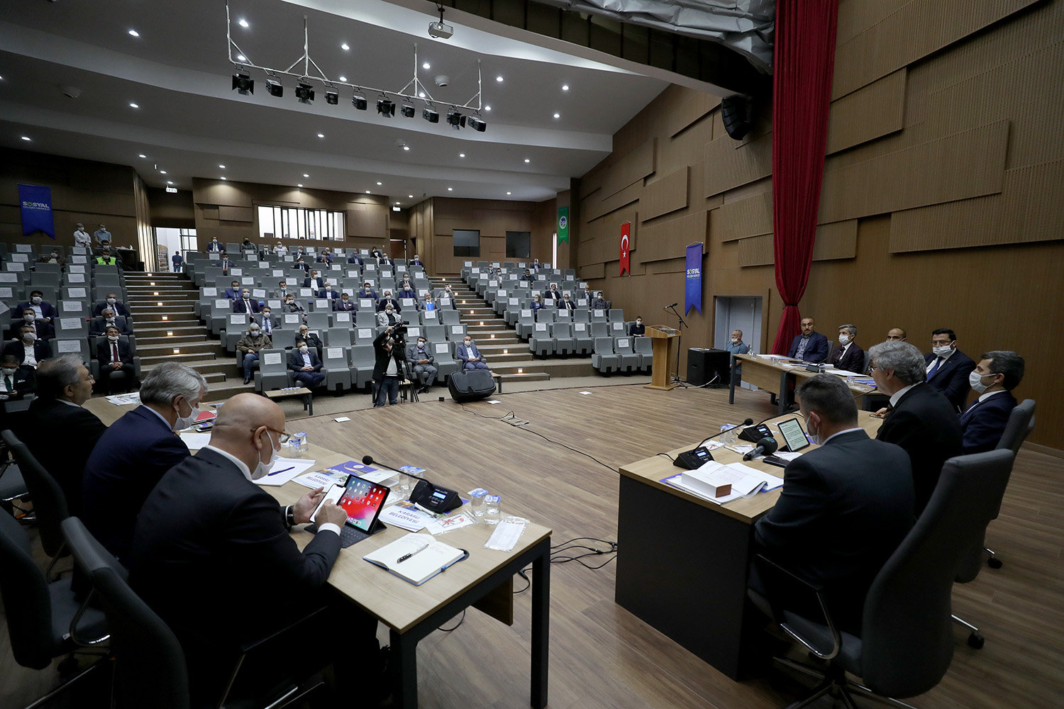 “Karasu’nun talep ve ihtiyaçlarını hızla gidereceğiz”