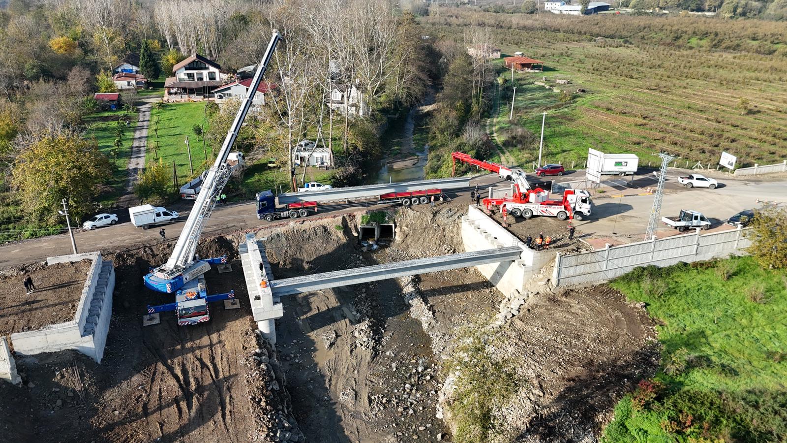 Karapürçek ulaşımına güç katacak Mesudiye Köprüsü’ne adım adım