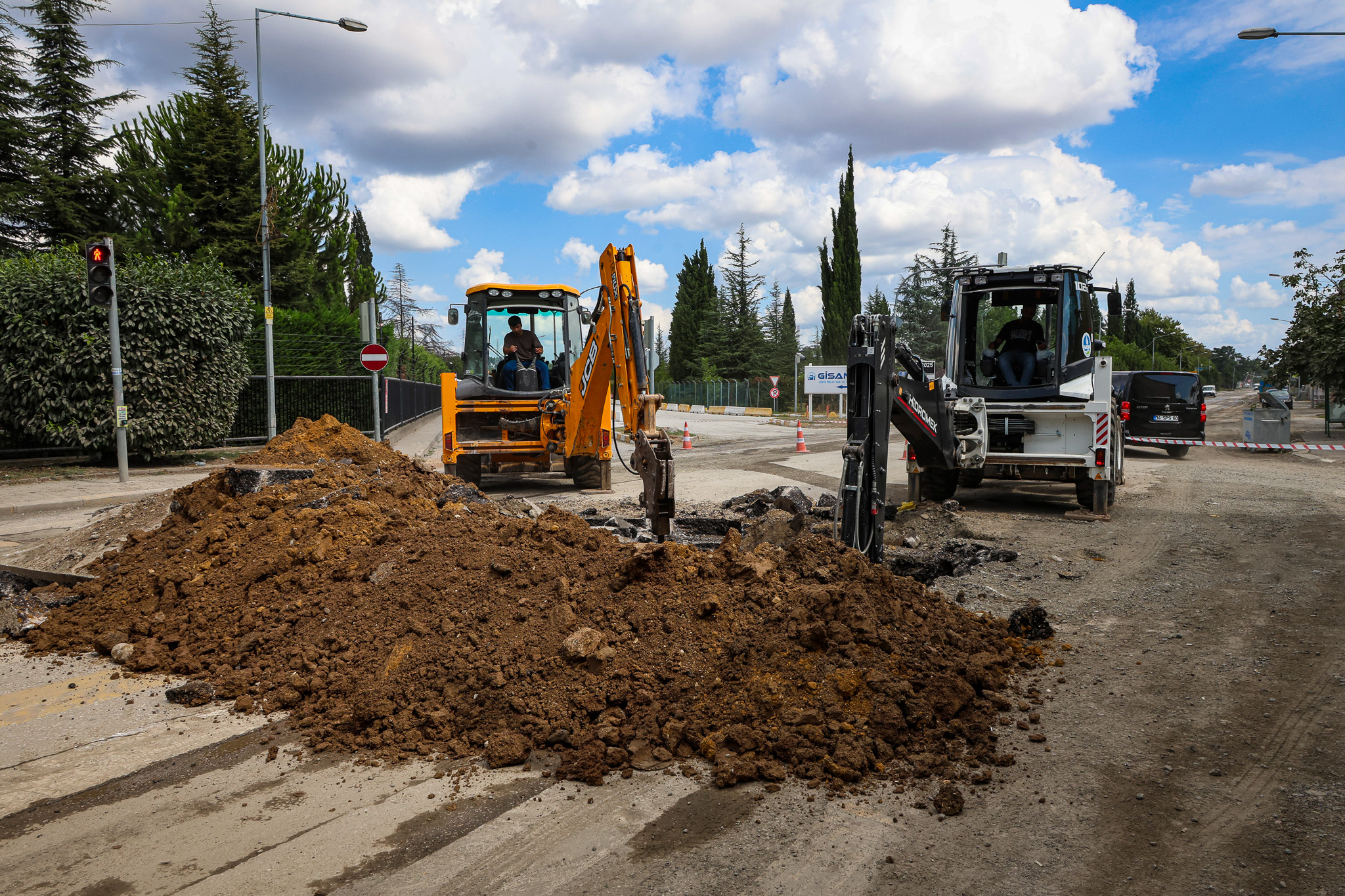SASKİ’den Karasu’da içme suyu hamlesi: 5 mahallede geçici uygulama