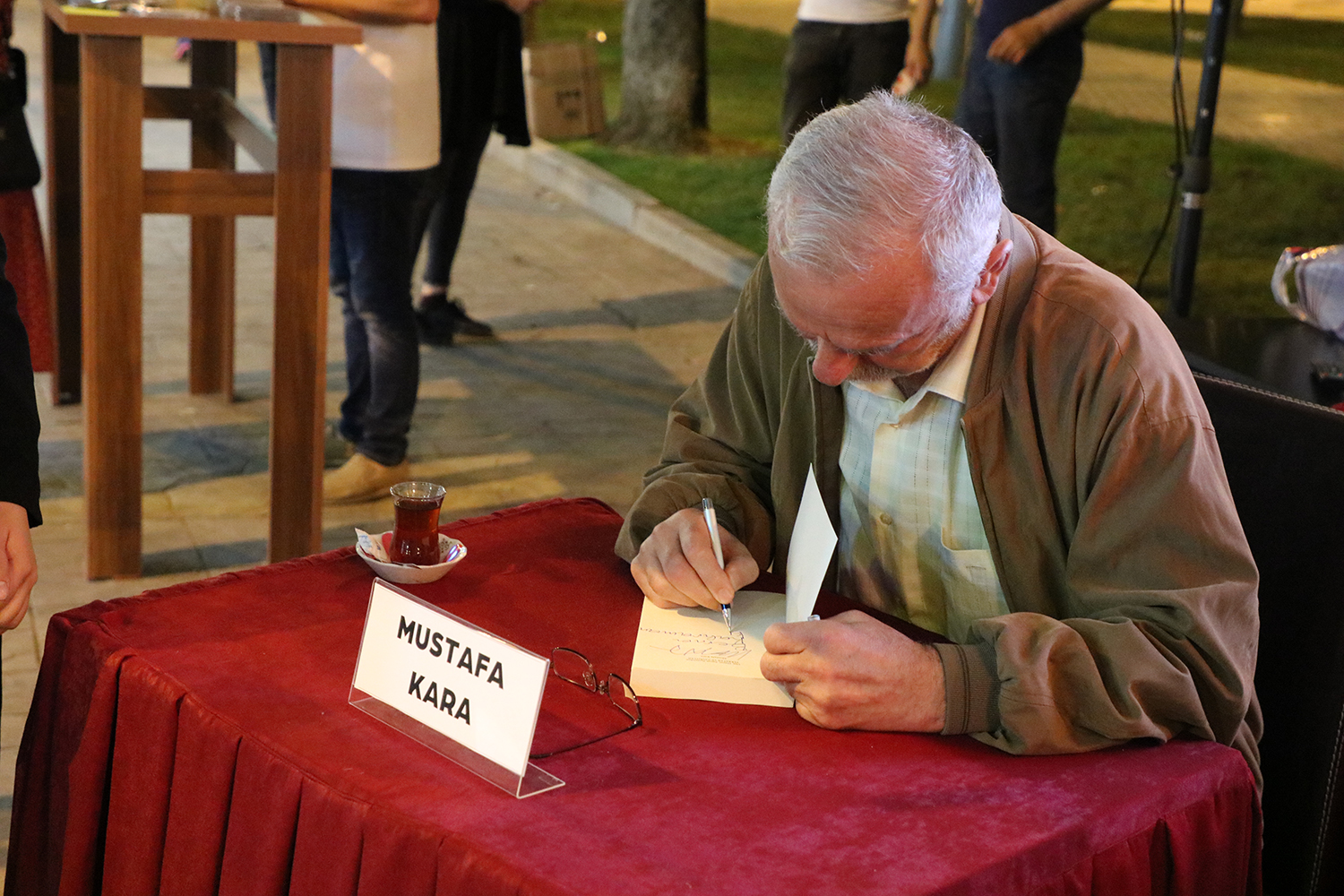 İnsanları kitaplarla buluşturan anlamlı etkinlik