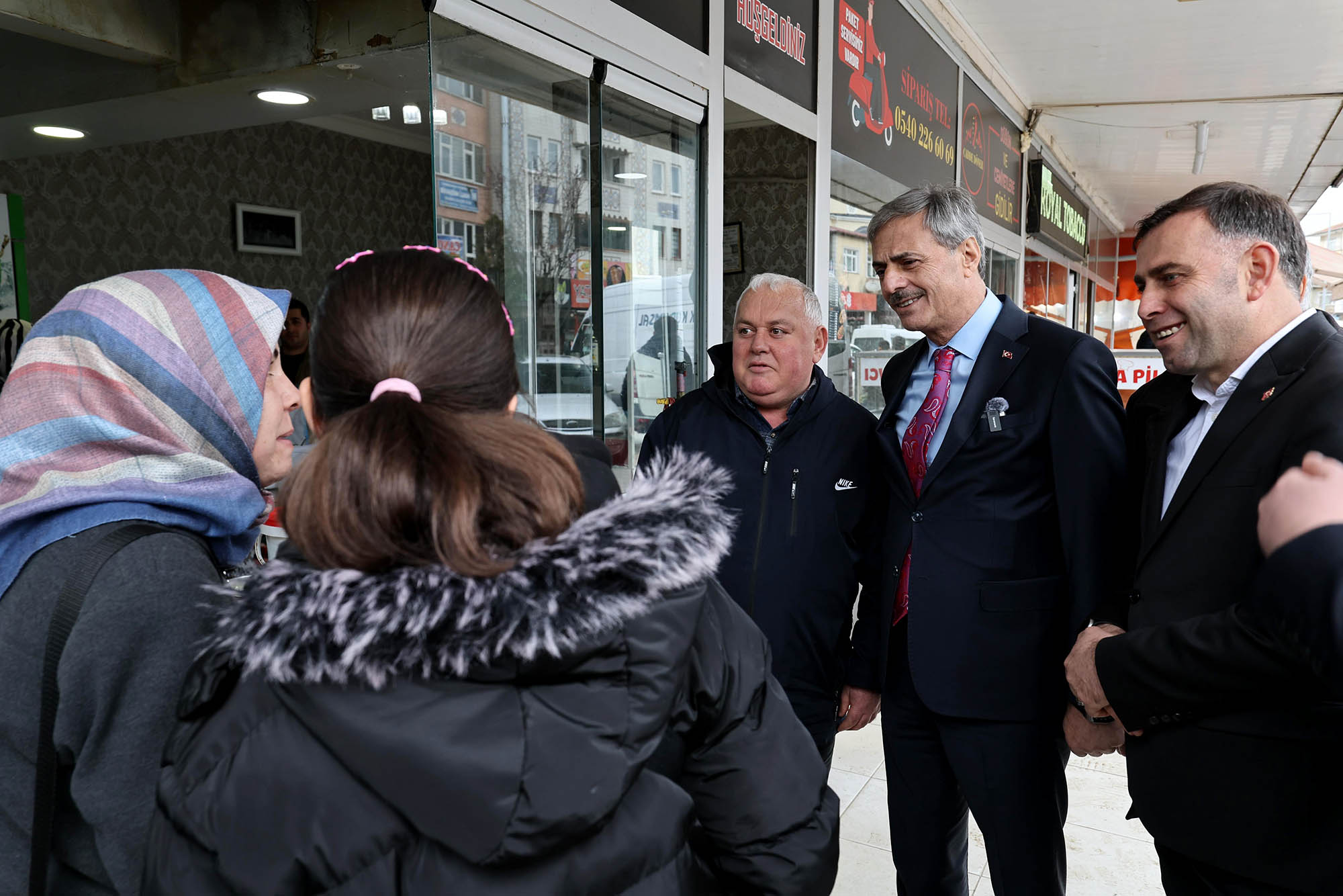 “Modern bir spor salonunu ilçemize kazandırıyoruz”