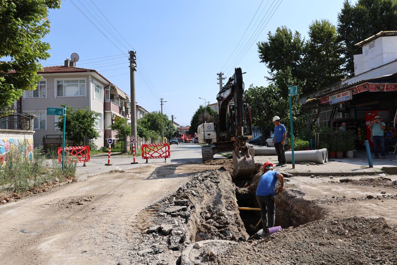 Büyükşehir Erenler’in dev altyapı projesinde saha çalışmalarına hızla başladı