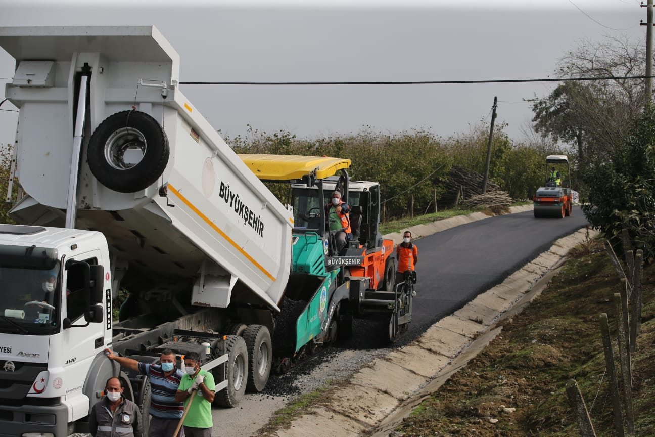 “Karasu için yatırımlar devam edecek”