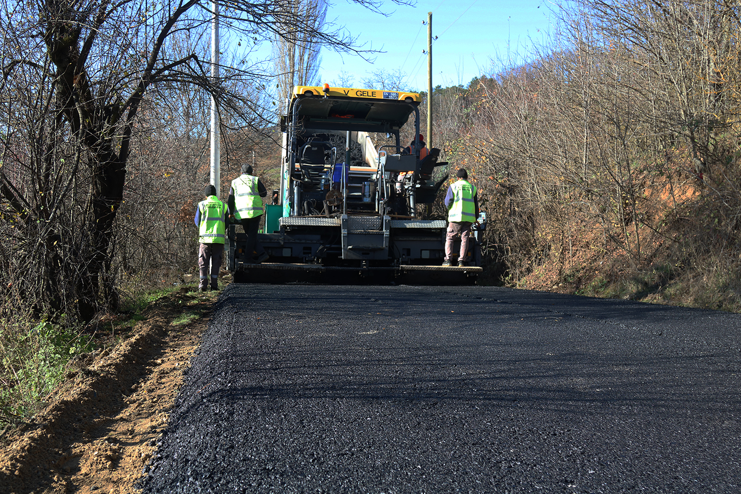 Büyükşehir asfalta hız verdi