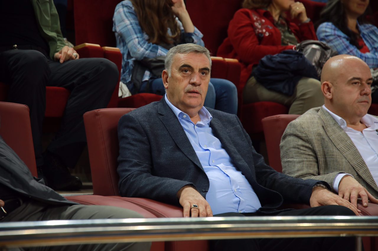 Büyükşehir Europe Cup’a mağlubiyetle başladı