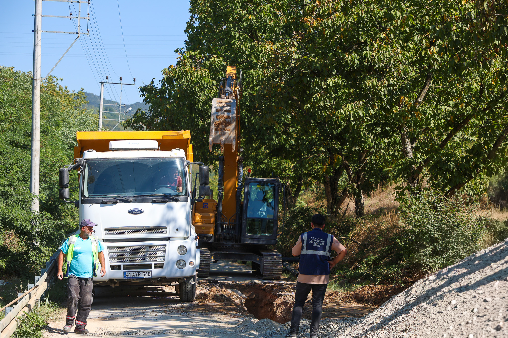 SASKİ, Aşağıdereköy’ün altyapısını 20 milyon liralık yatırımla yeniliyor