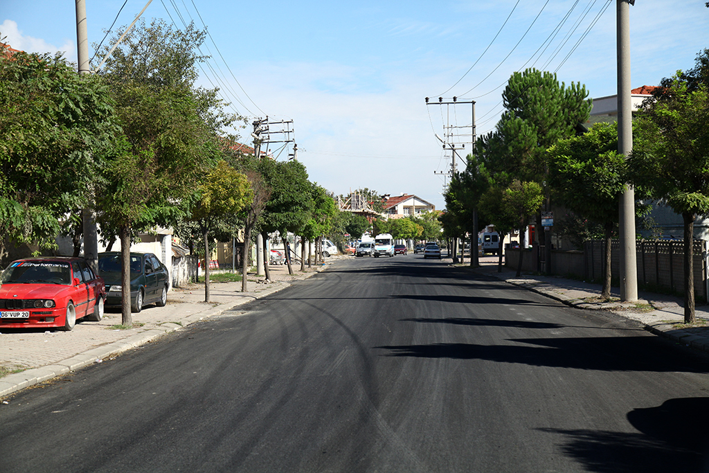 Turan Caddesi’nde asfalt tamam