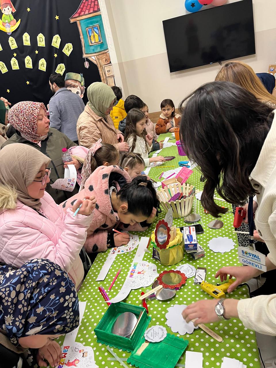 Ramazan Coşkusu Geyve’de çocuklarla buluştu