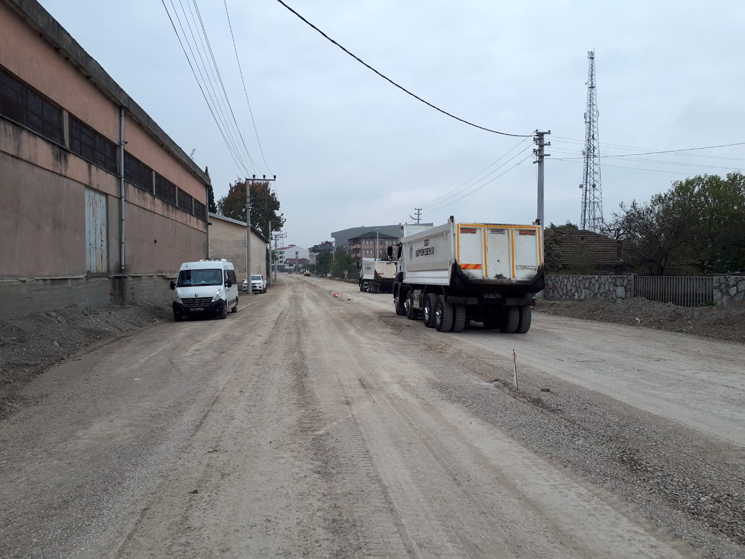 Yıldırım Beyazıt Caddesi’nde altyapı tamam sıra asfaltta