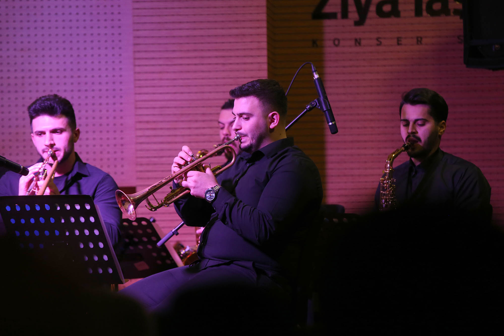Klarnet ve kanun tınılarıyla unutulmaz gece
