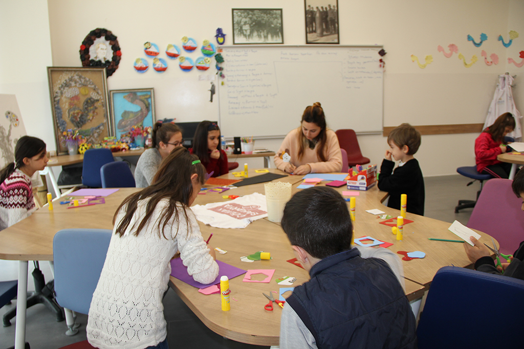 Çocuklar SGM’de ‘Glutensiz Waffle’ yaptılar