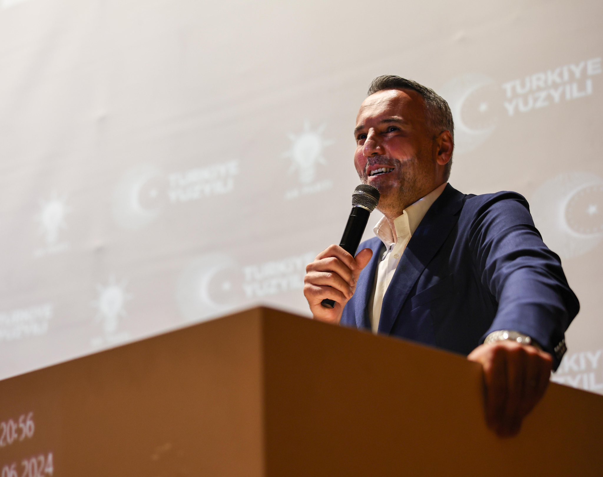“Verdiğimiz sözleri tek tek tutuyoruz”