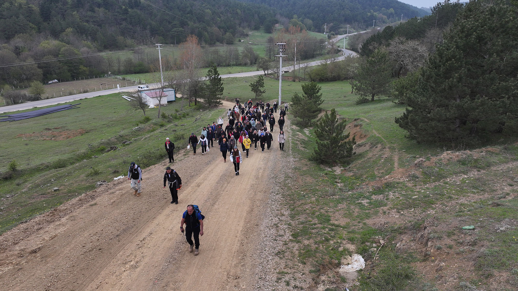 Doğada en güzel keşif yine Büyükşehirle başladı: Kıranyurt’ta baharın büyüleyici görüntüsü 