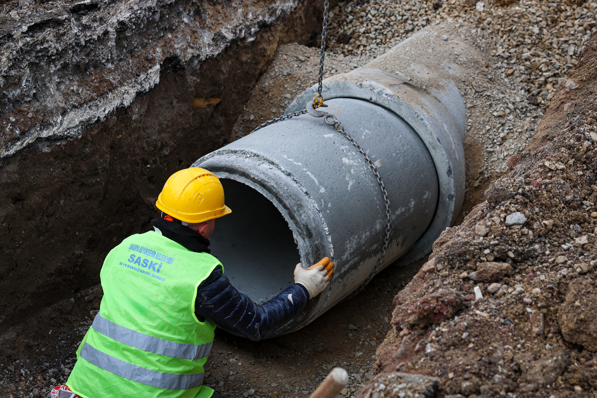 3 bin 500 metrelik yeni hat, yağmur sularını güvenle kaynaklara taşıyacak