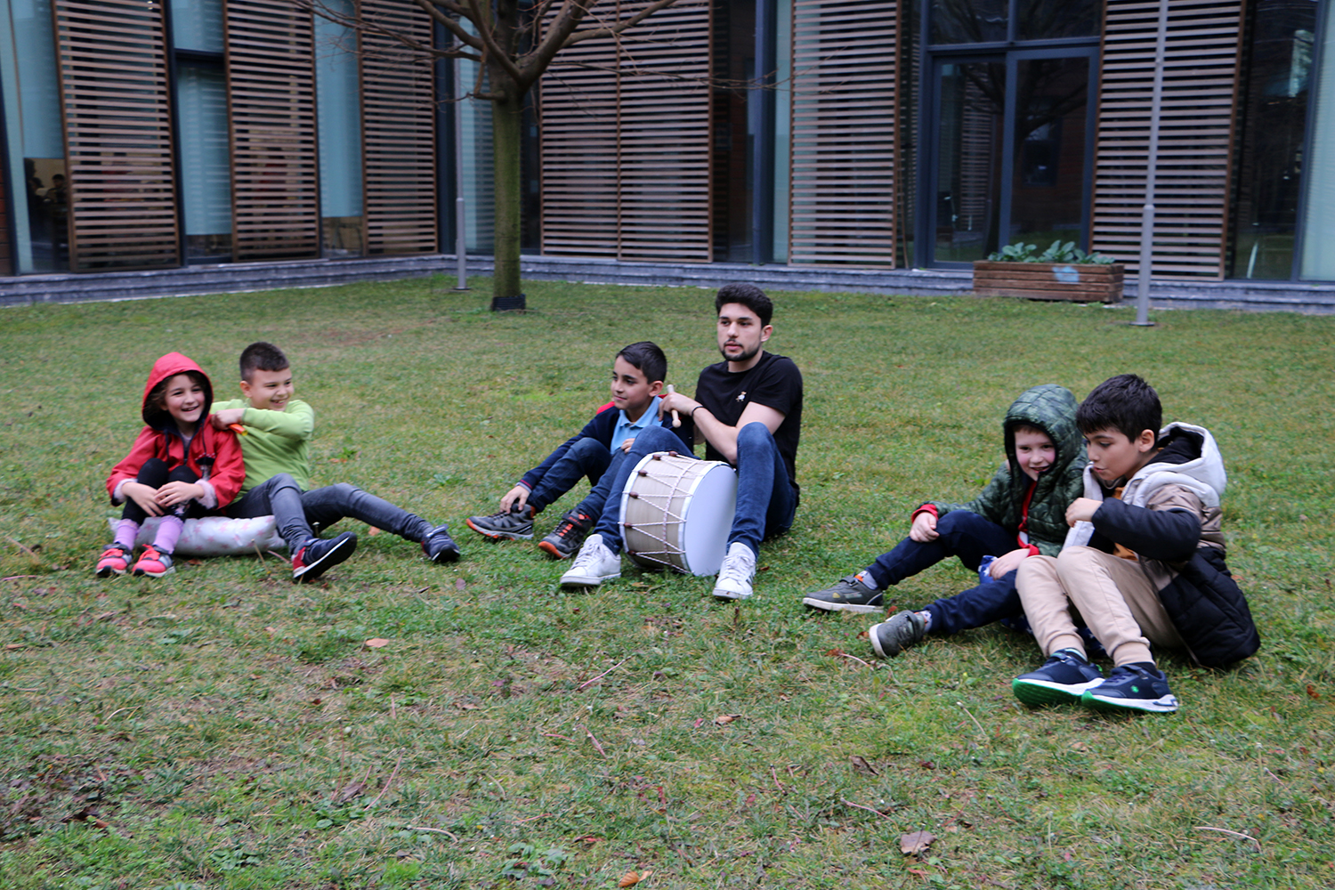 SGM’li miniklerden doğa sevgisi için drama etkinliği