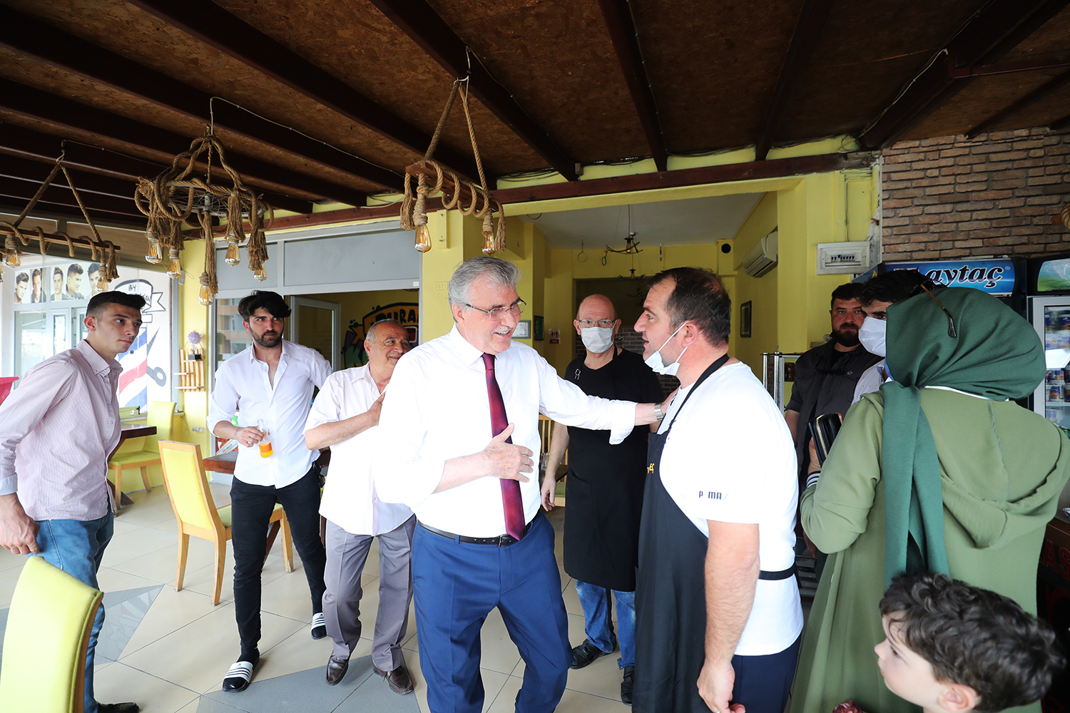 “32 Evler Beşköprü Caddesi sağlam alt ve üstyapısıyla şehrimize hayırlı olsun”