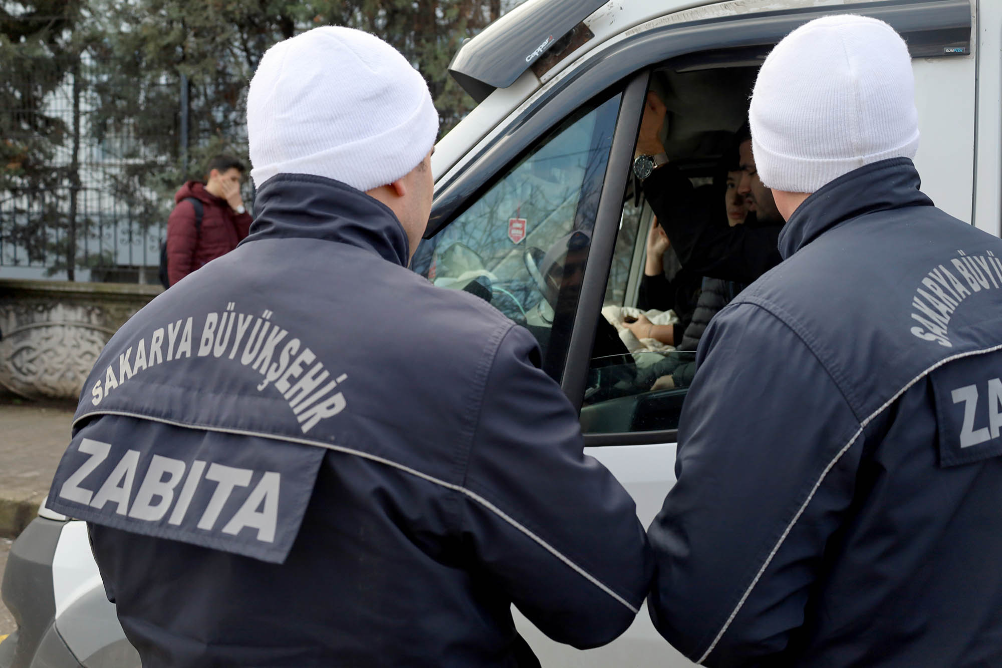 Büyükşehir öğrencilerin güvenliği için sahada: Tek tek denetim yaptılar 