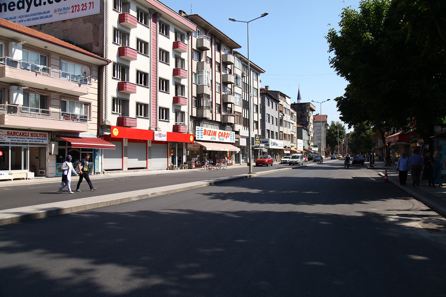 Sakarya Caddesi yeni yüzüne kavuştu