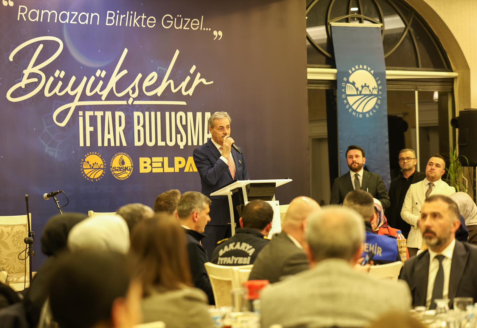 “1 milyon 100 bin vatandaşımızın sorumluluğuyla hareket ediyoruz”