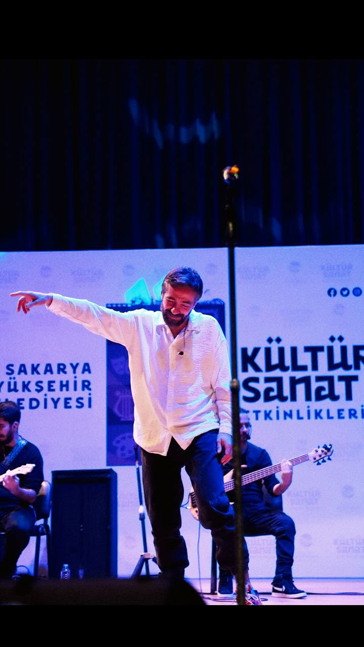 Büyükşehir konserinde Resul Dindar’la Karadeniz rüzgarı