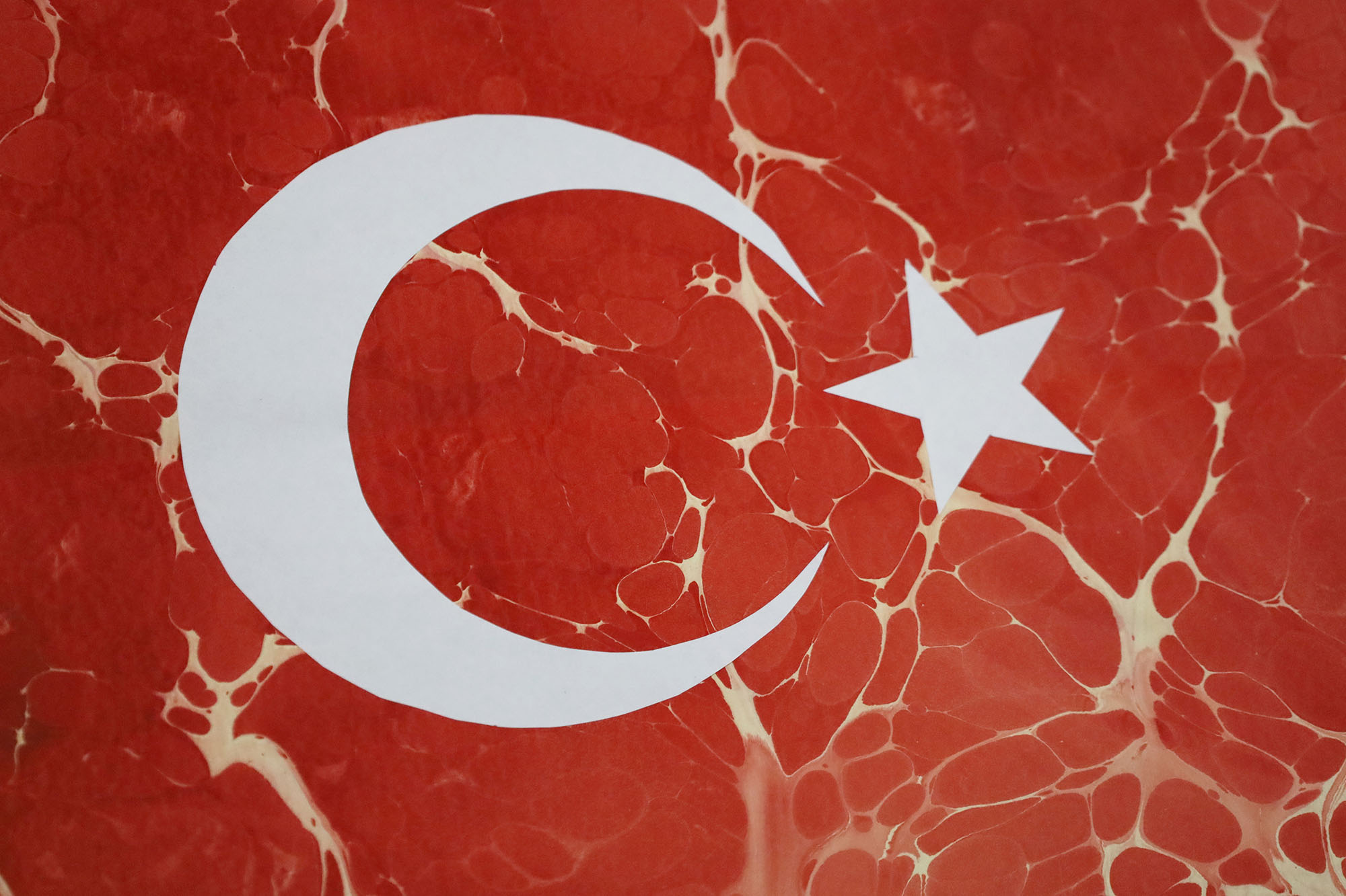 Büyükşehir, öğrencilerle milli marşı andı